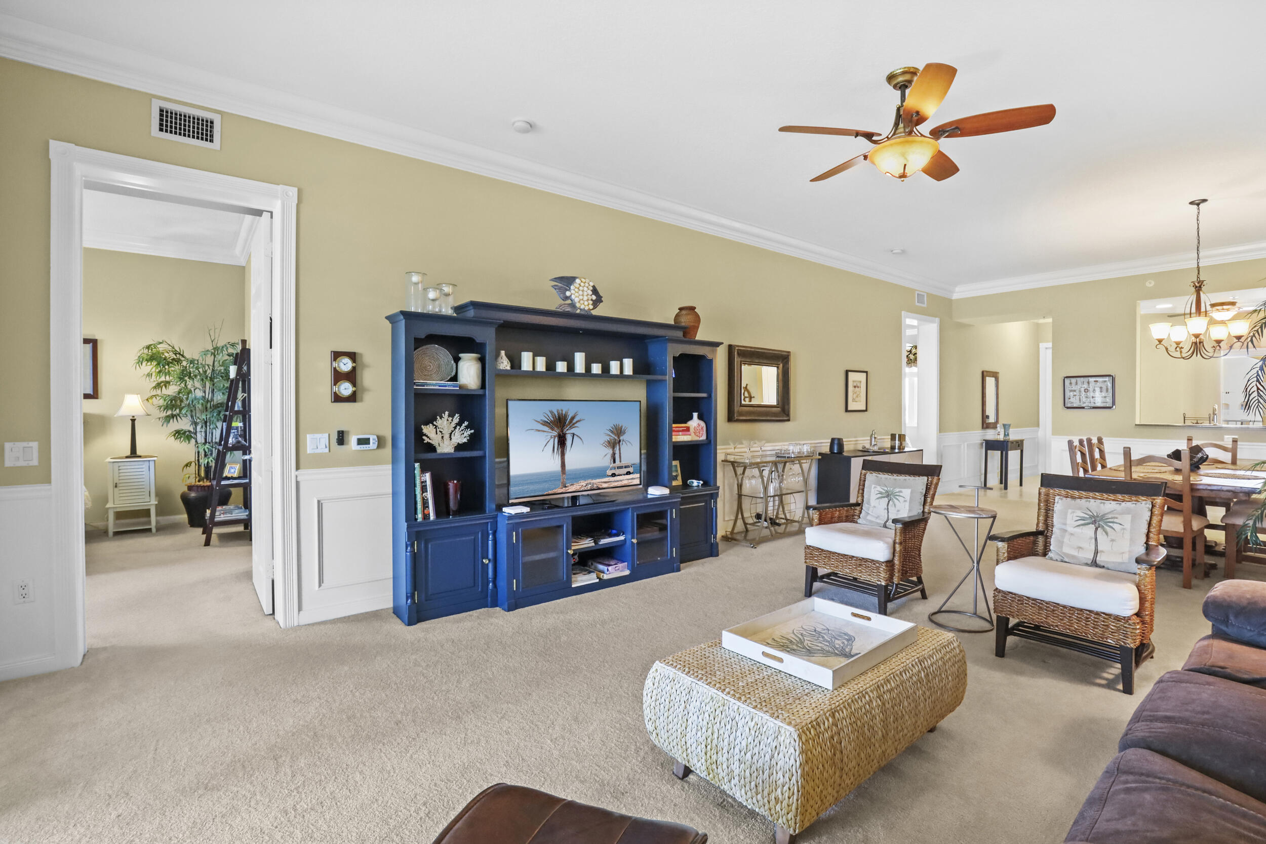 HARBOUR ISLE WEST - Residential