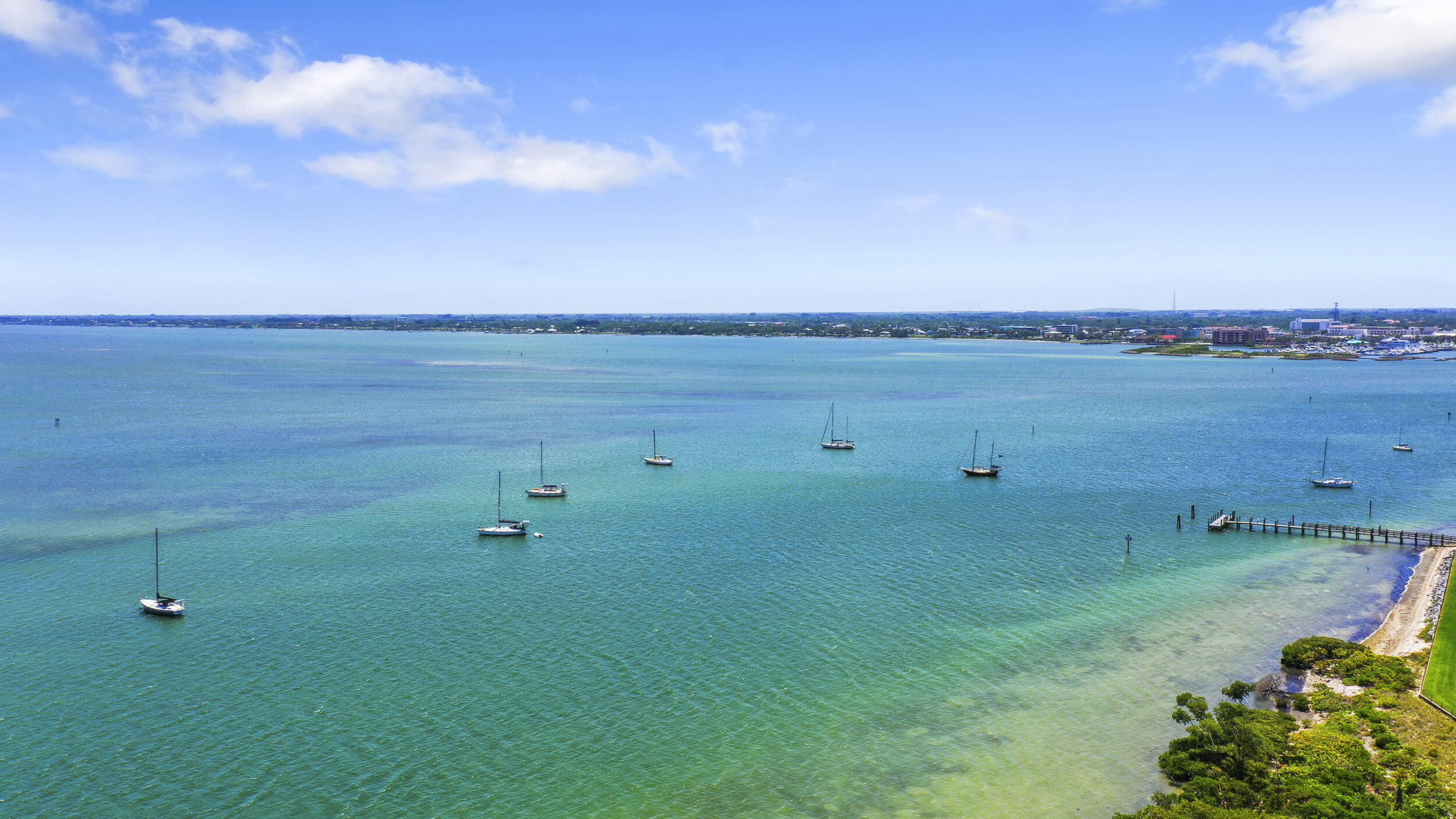 HARBOUR ISLE WEST - Residential