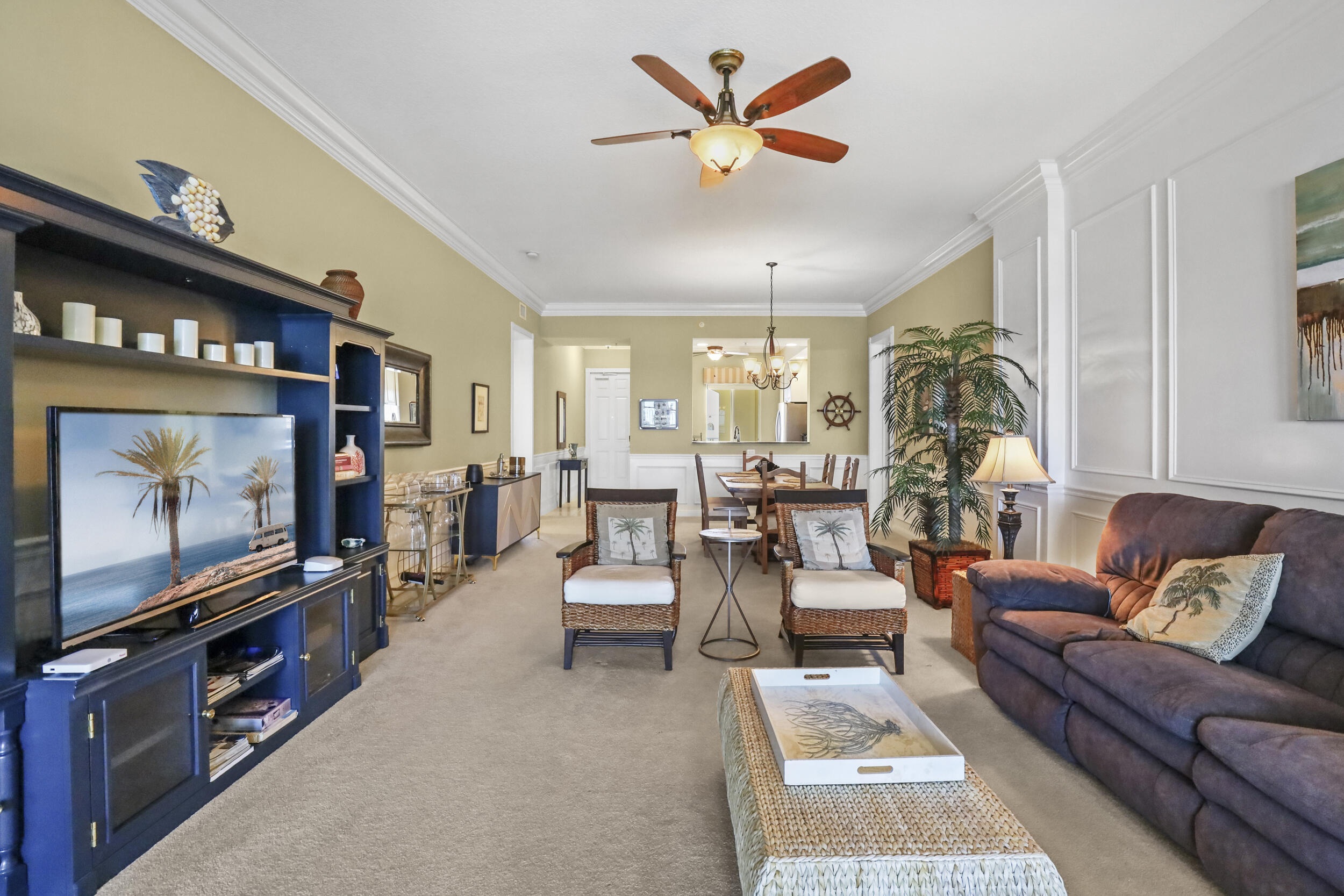 HARBOUR ISLE WEST - Residential