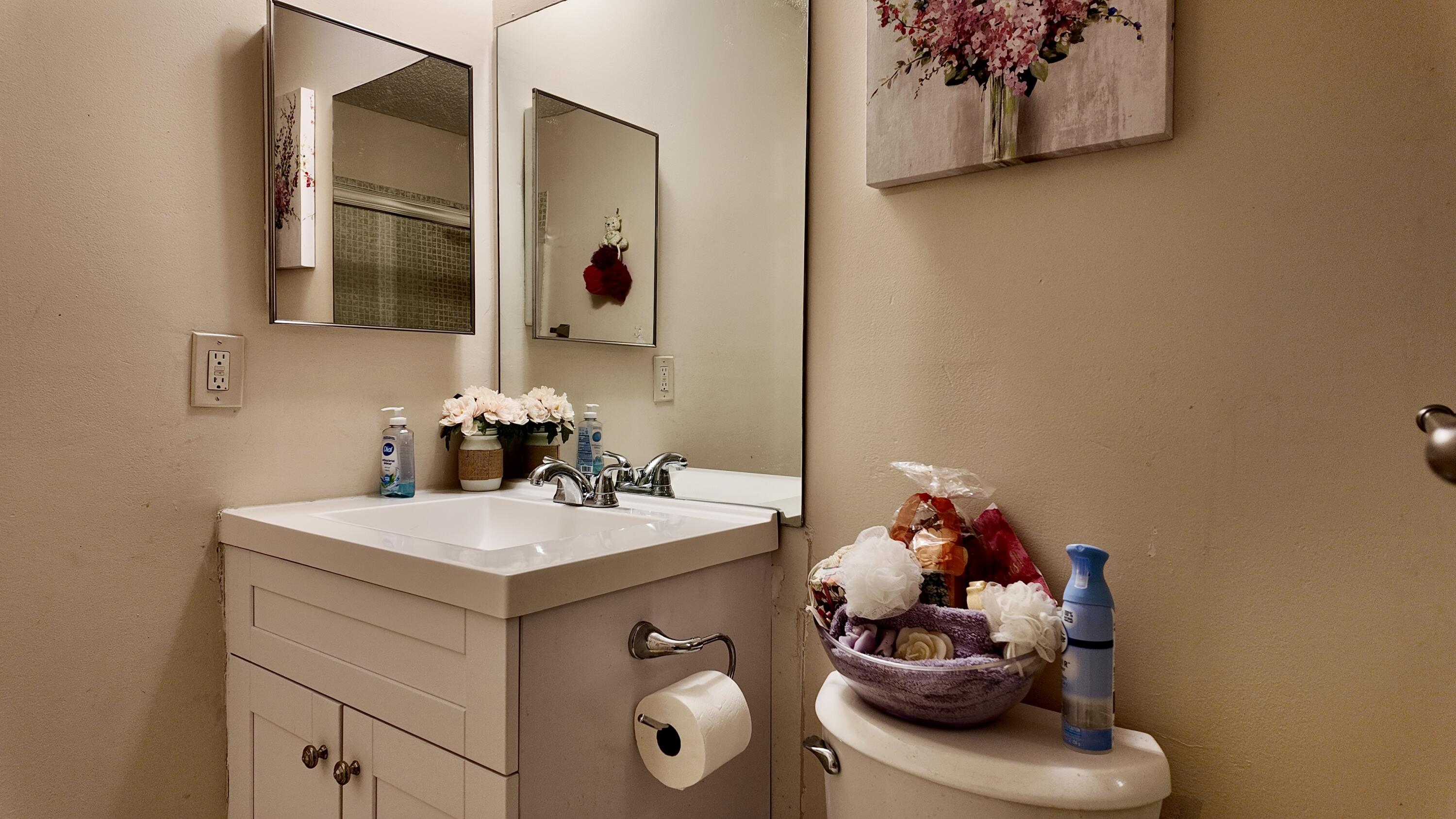 LAUDERDALE WEST CONDO NO IX - Residential