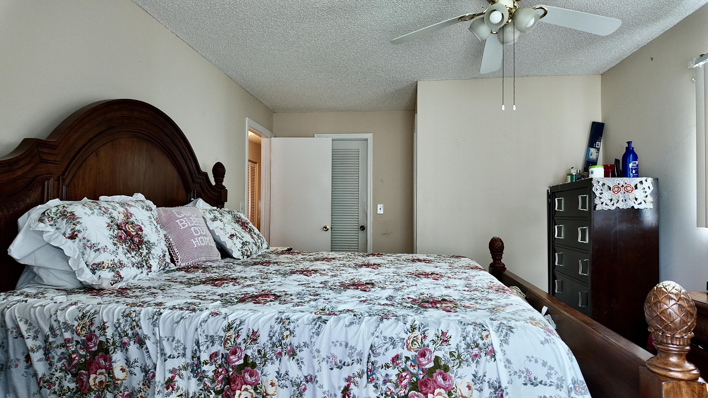 LAUDERDALE WEST CONDO NO IX - Residential