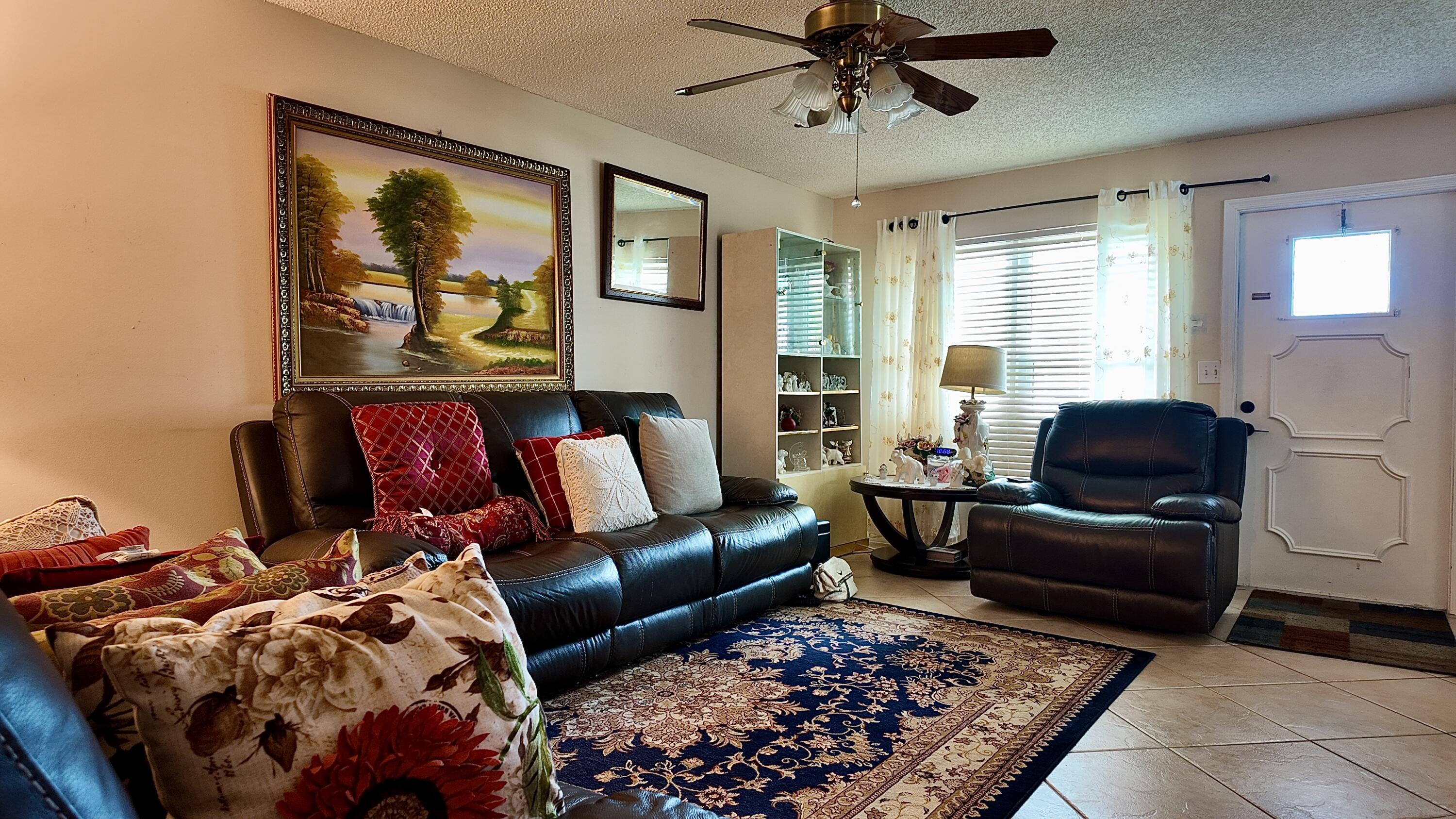 LAUDERDALE WEST CONDO NO IX - Residential