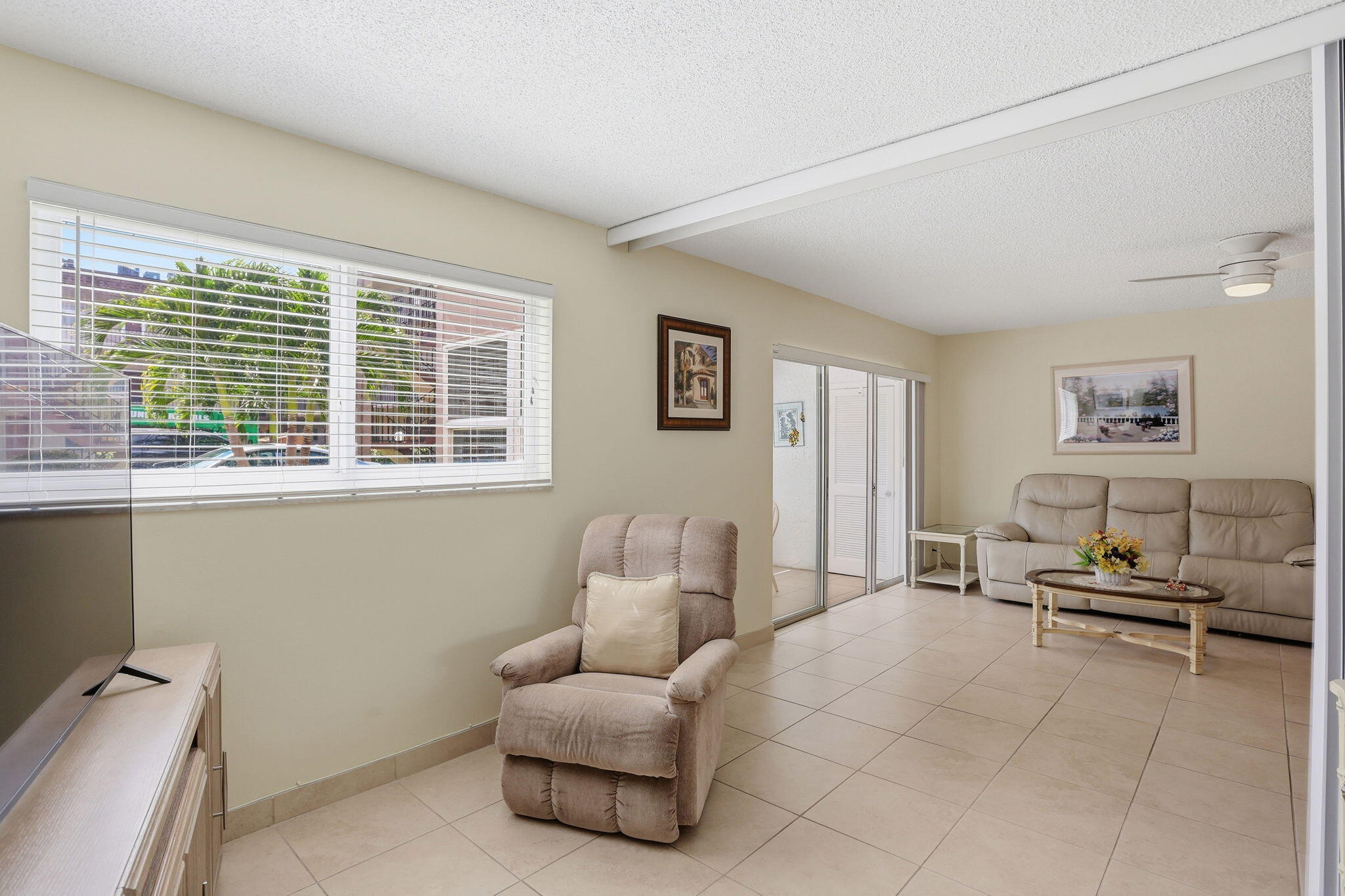 LAKESIDE VILLAGE CONDO 8 - Residential