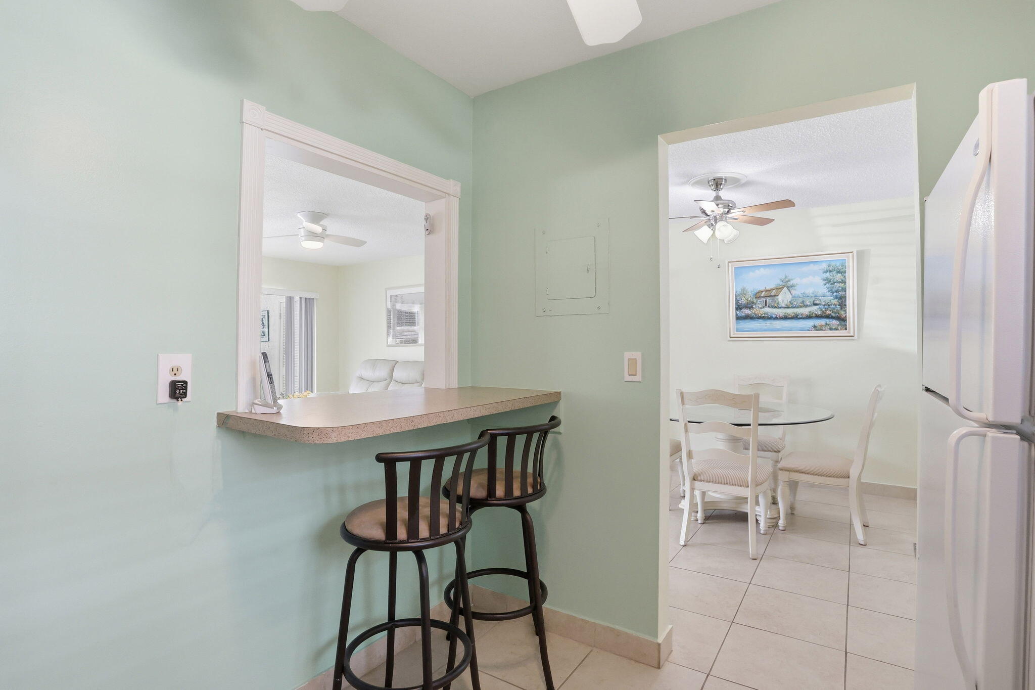 LAKESIDE VILLAGE CONDO 8 - Residential