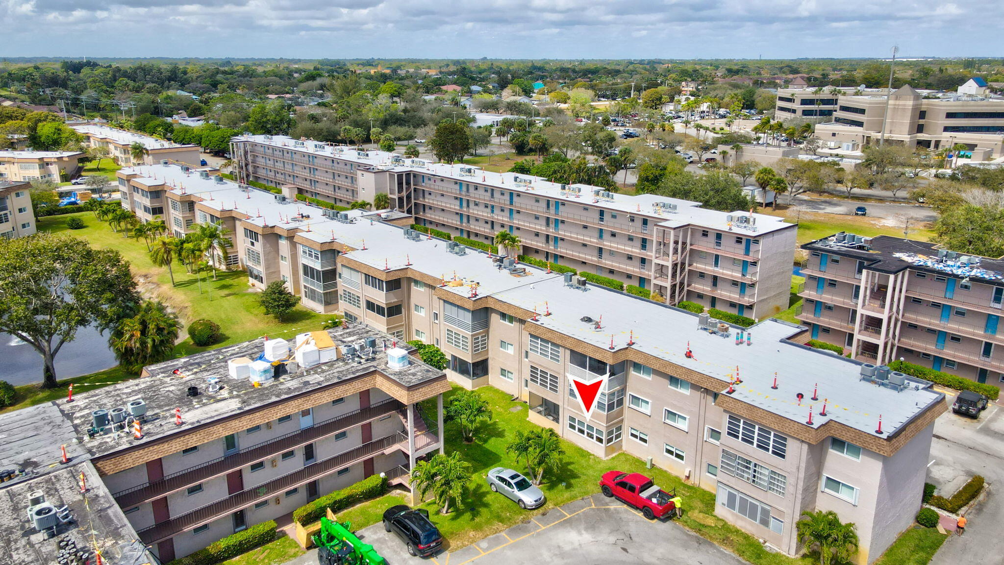 LAKESIDE VILLAGE CONDO 8 - Residential