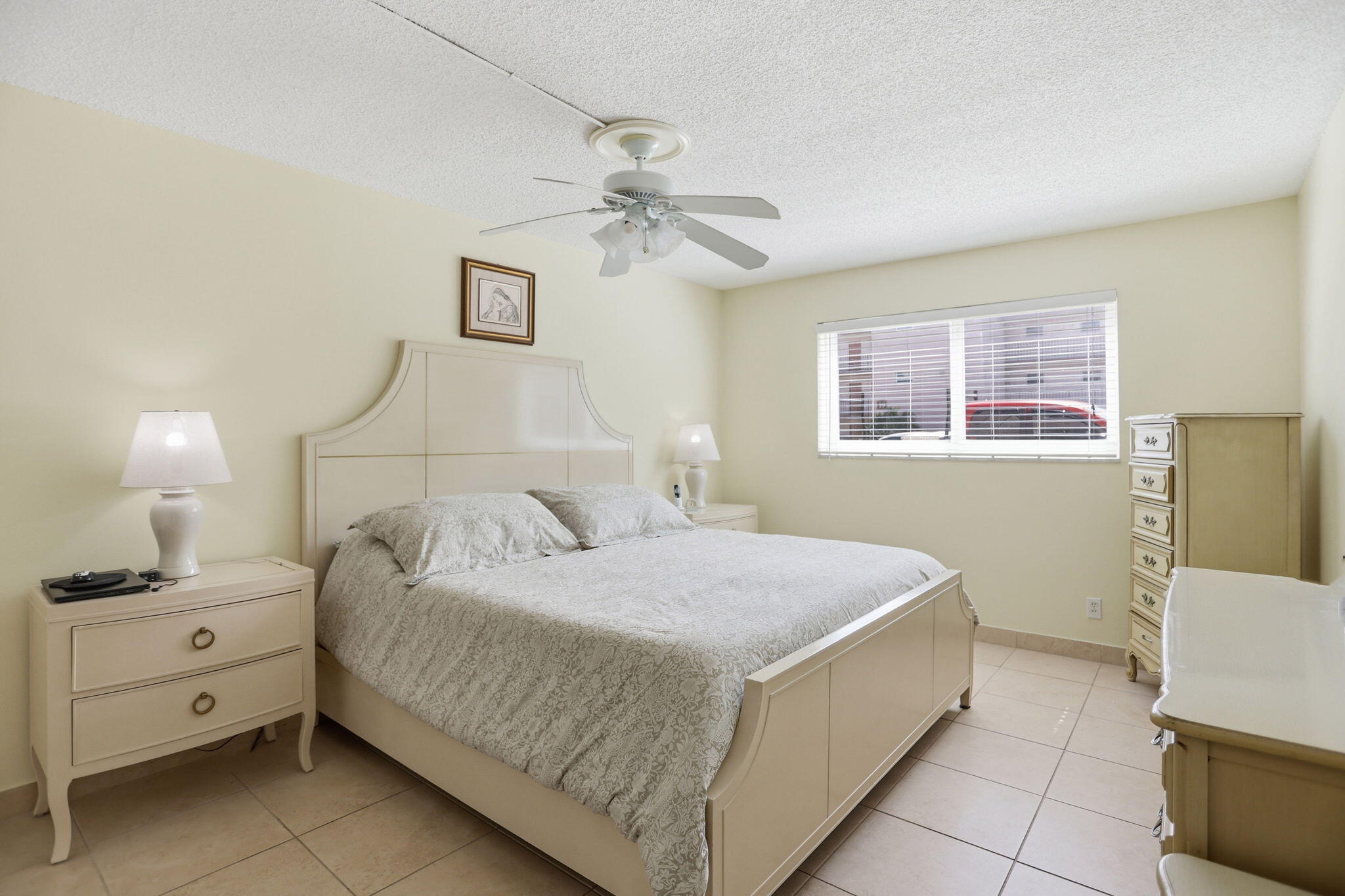 LAKESIDE VILLAGE CONDO 8 - Residential