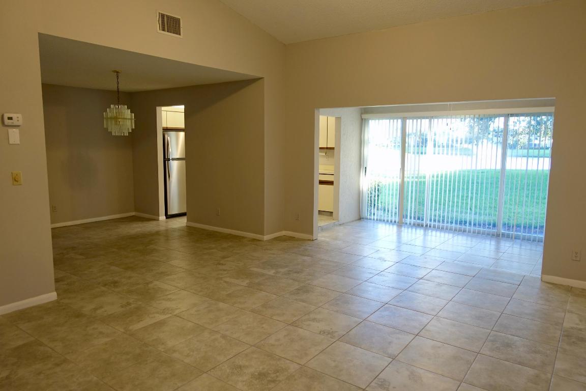 VILLAS AT SUNSET TRACE AT MARTIN DOWNS (AKA MARTIN - Residential Lease