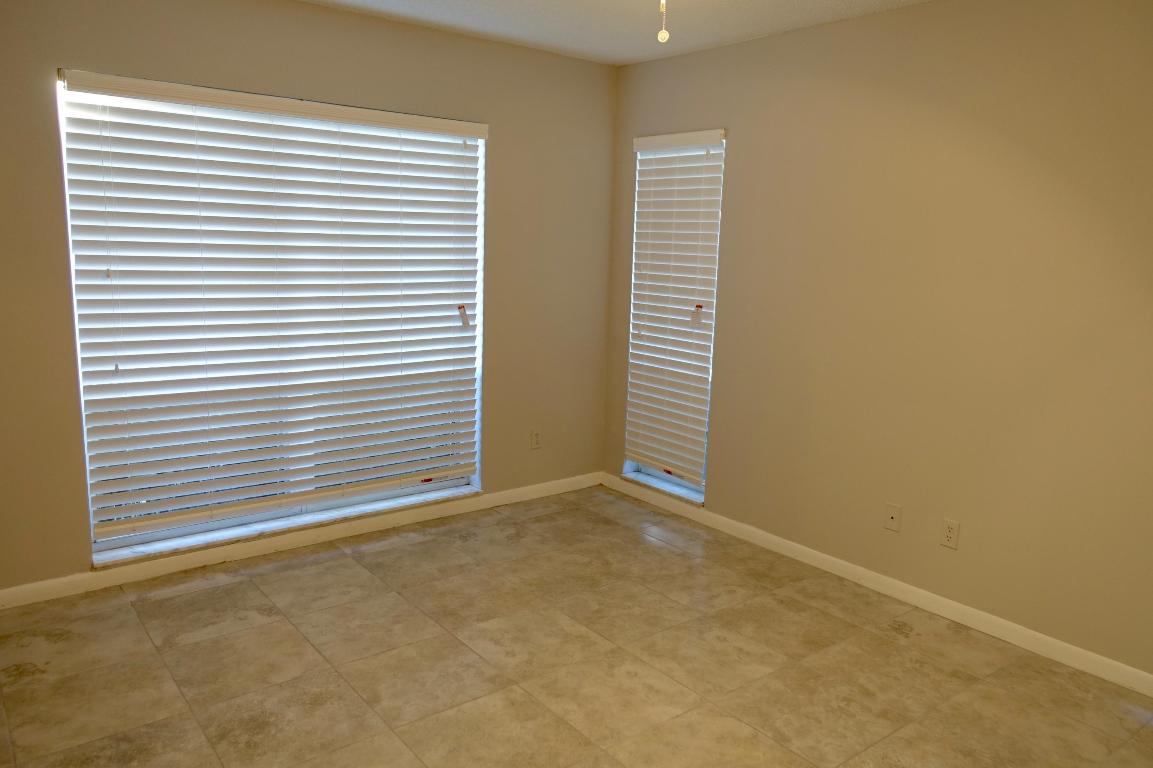 VILLAS AT SUNSET TRACE AT MARTIN DOWNS (AKA MARTIN - Residential Lease