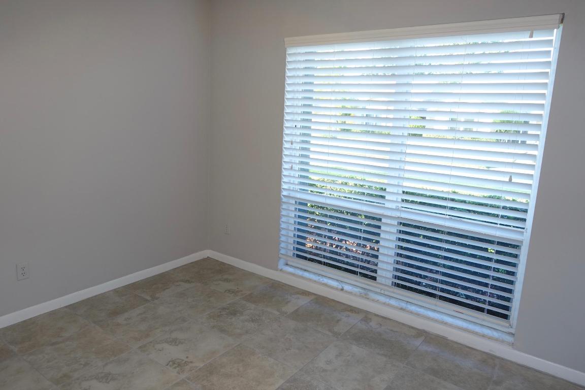 VILLAS AT SUNSET TRACE AT MARTIN DOWNS (AKA MARTIN - Residential Lease