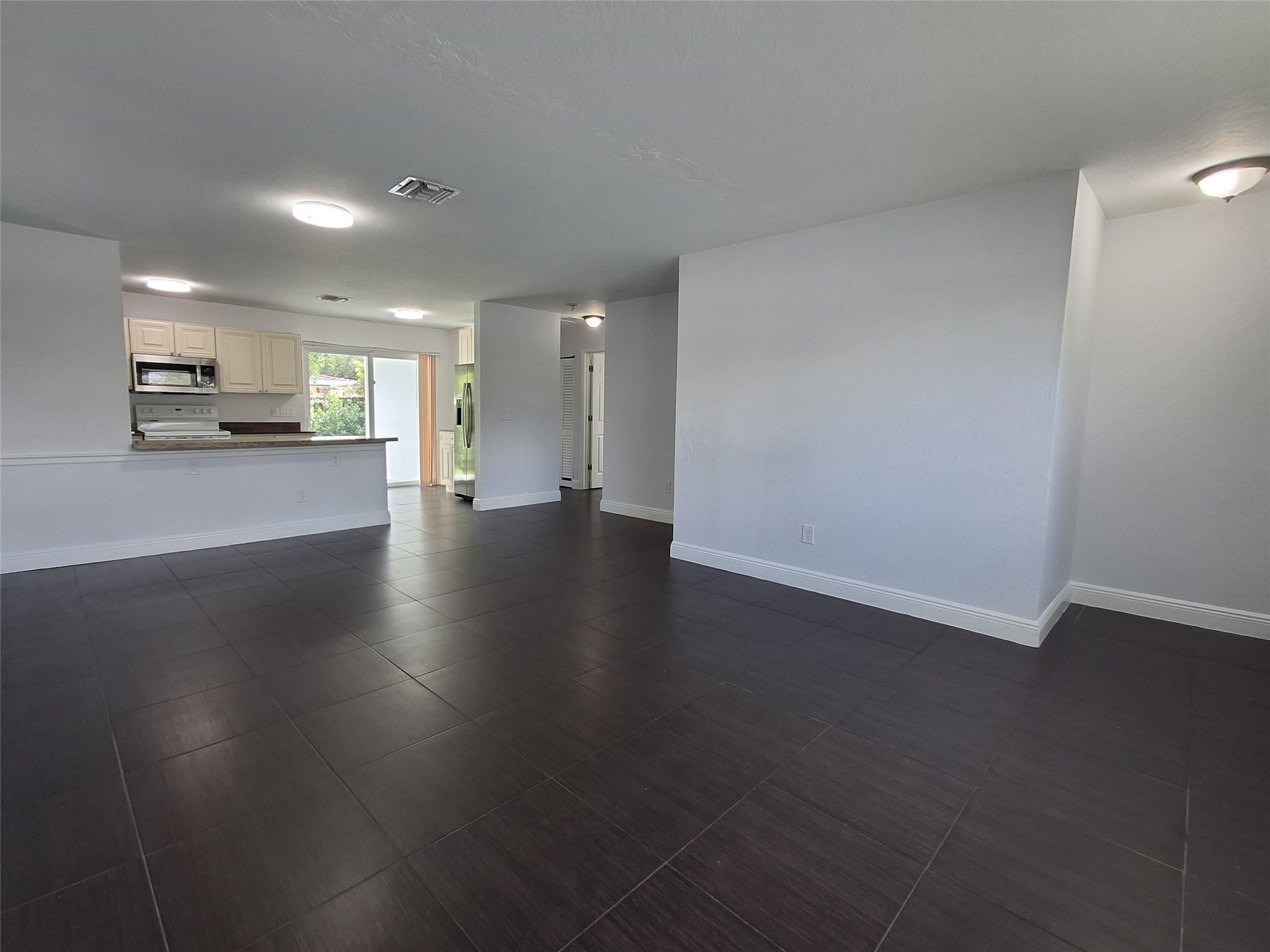 The Windings 70-44 B - Residential Lease