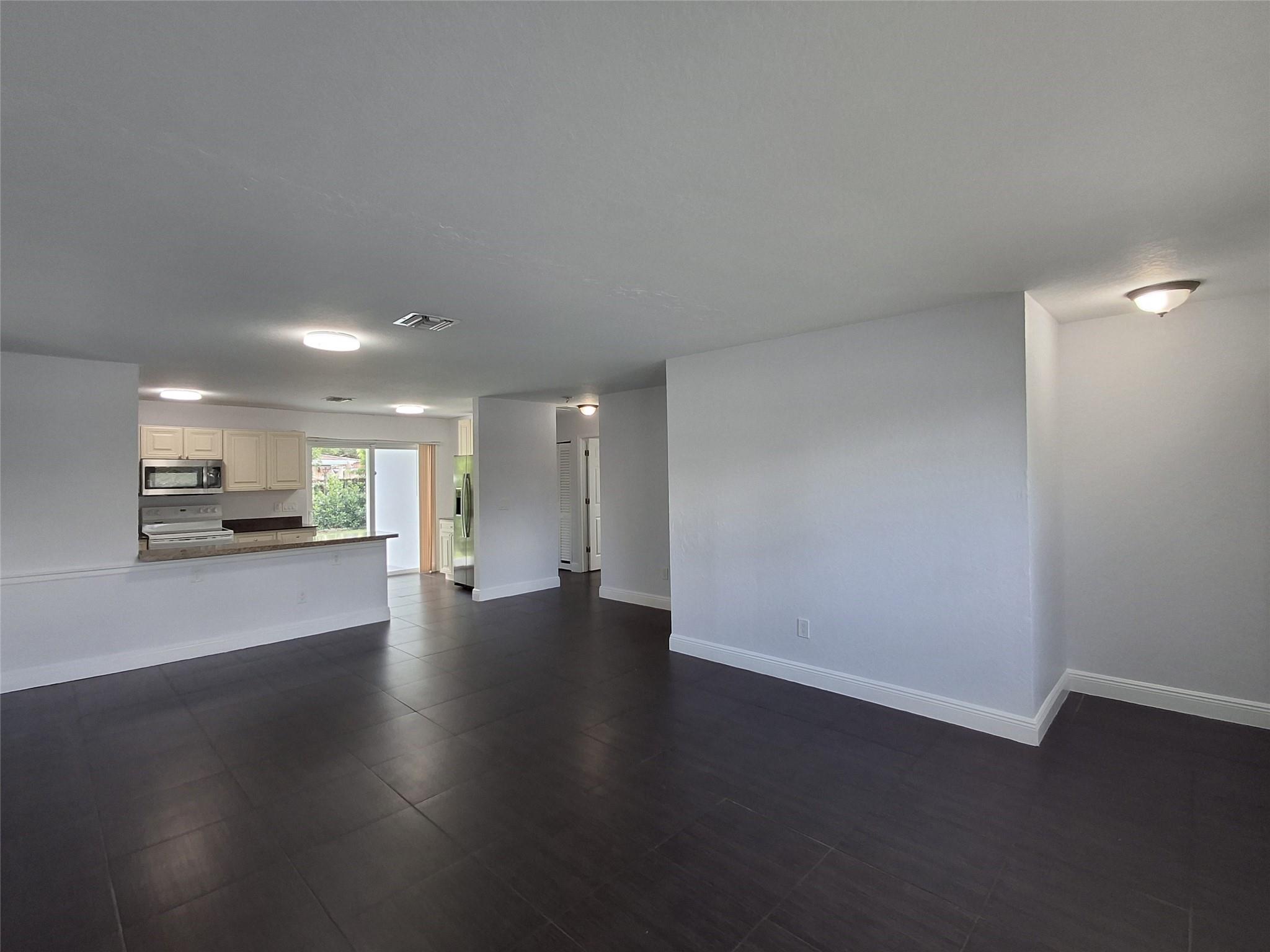 The Windings 70-44 B - Residential Lease