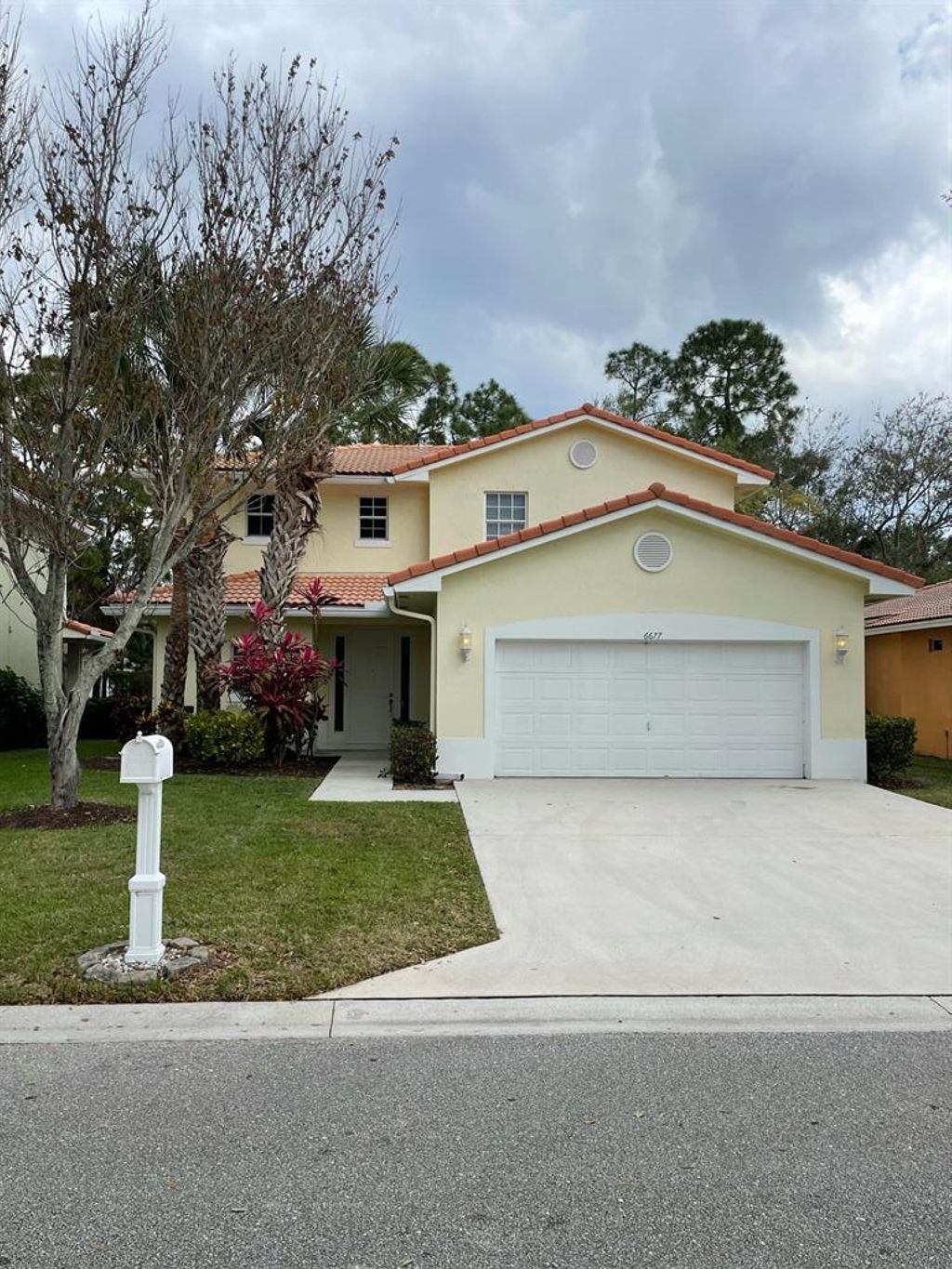 Photo of 6677 Eagle Ridge Drive, Greenacres, FL 33413 (MLS # R10871343)