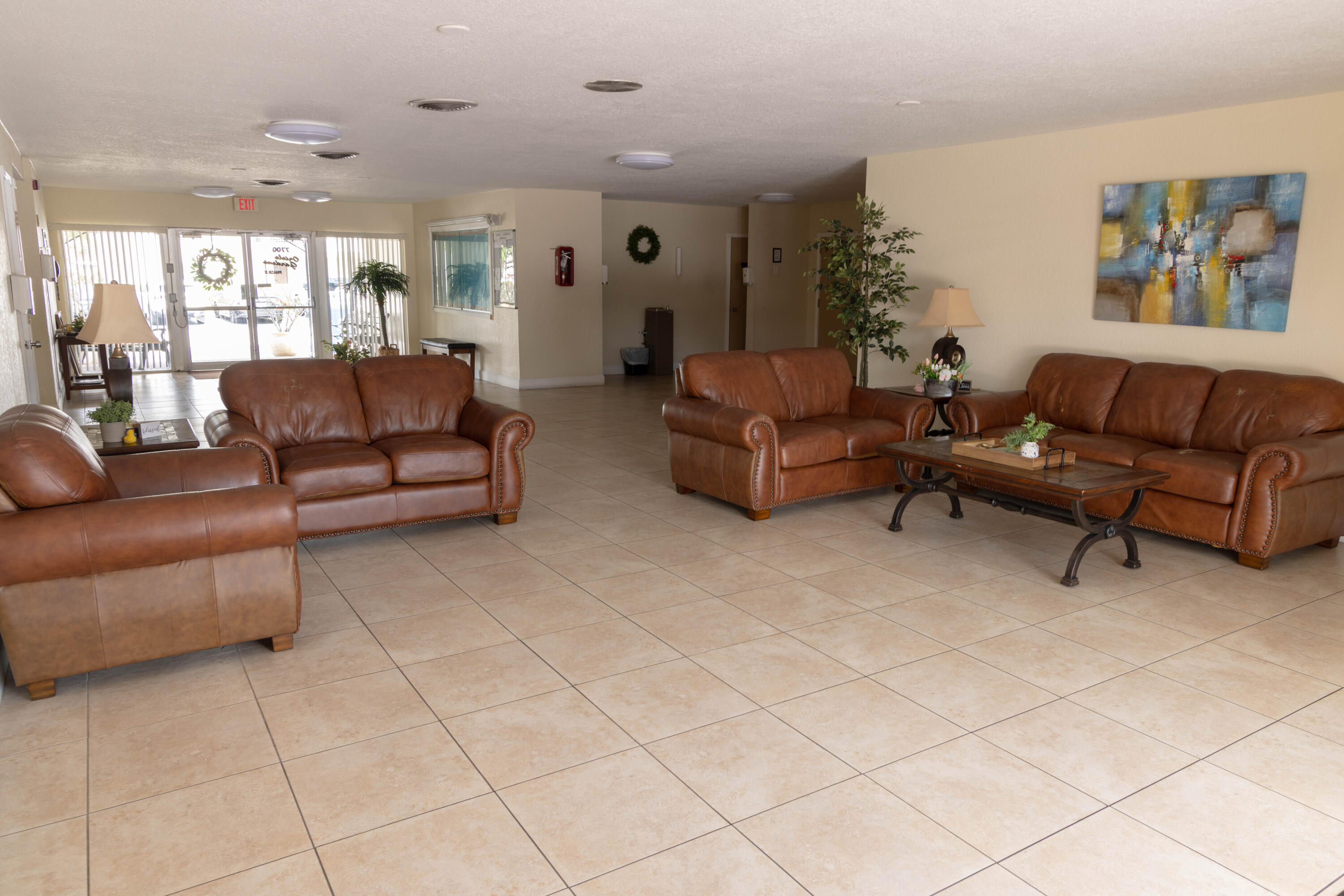 ORIOLE GARDENS TWO 52 CONDO - Residential