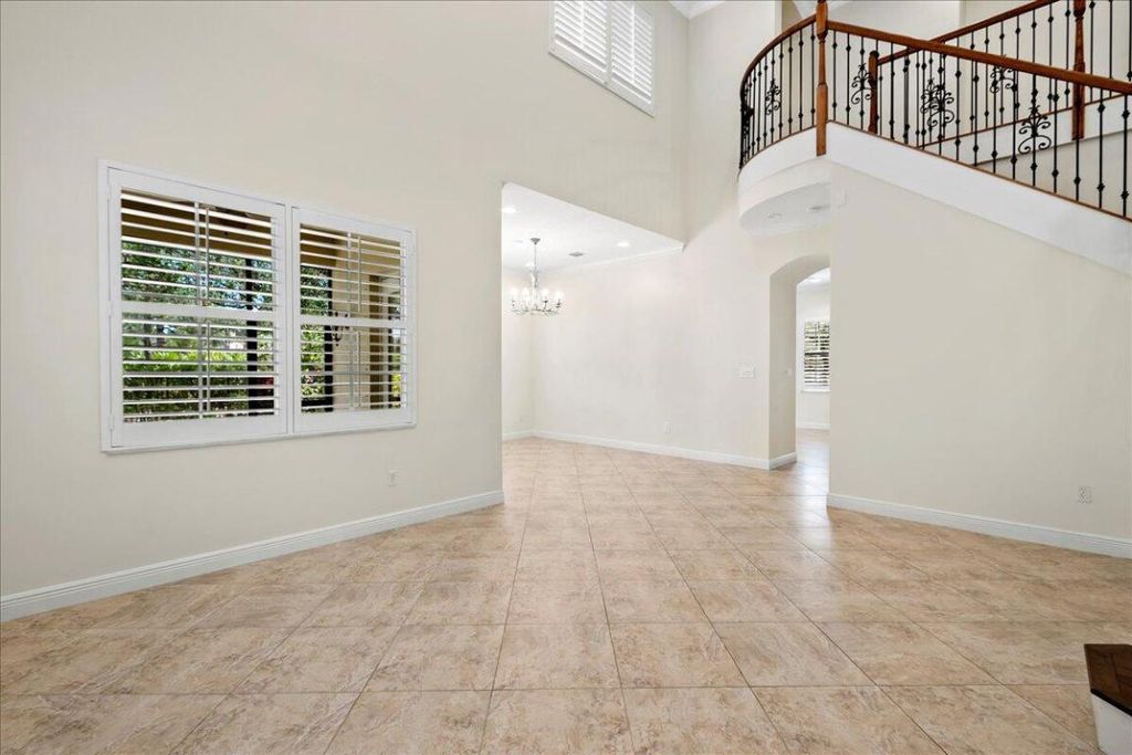 Photo of 957 Mill Creek Drive, Palm Beach Gardens, FL 33410 (MLS # R10990442)