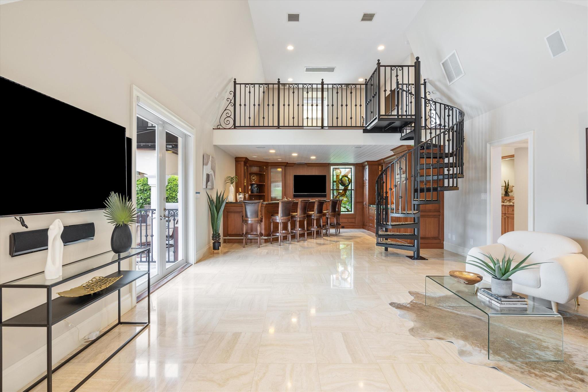 CORAL RIDGE COUNTRY CLUB - Residential