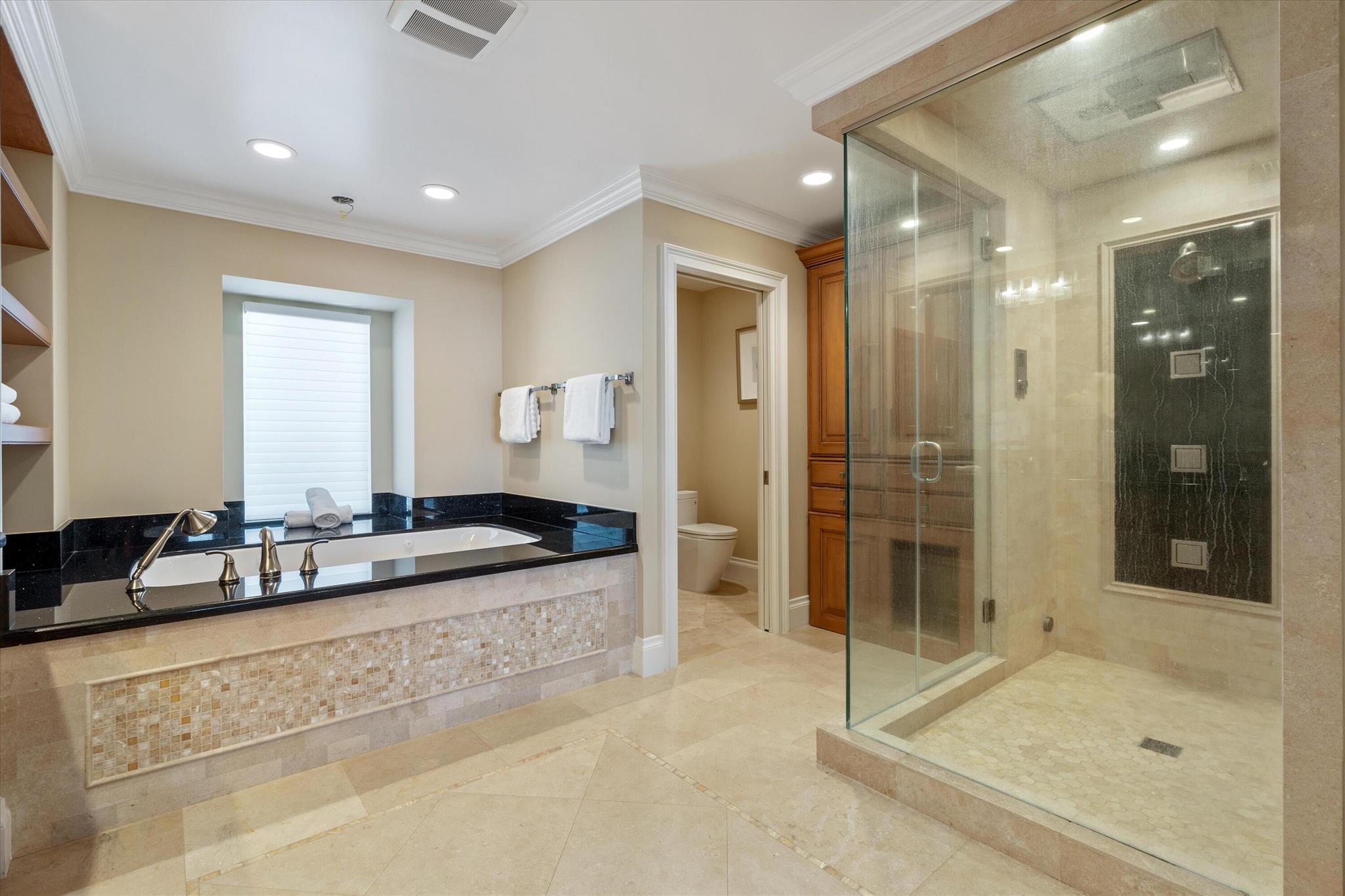 CORAL RIDGE COUNTRY CLUB - Residential