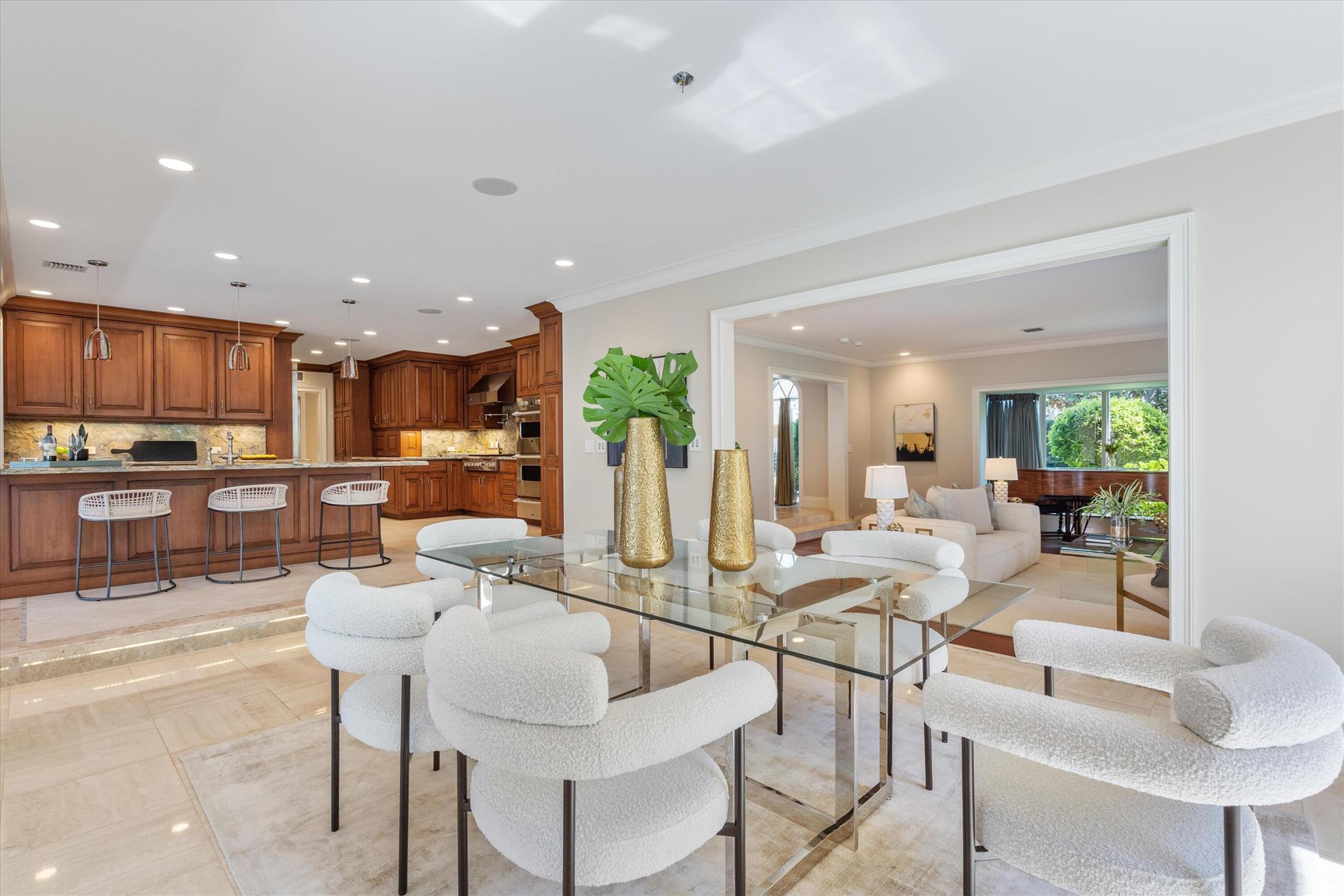 CORAL RIDGE COUNTRY CLUB - Residential