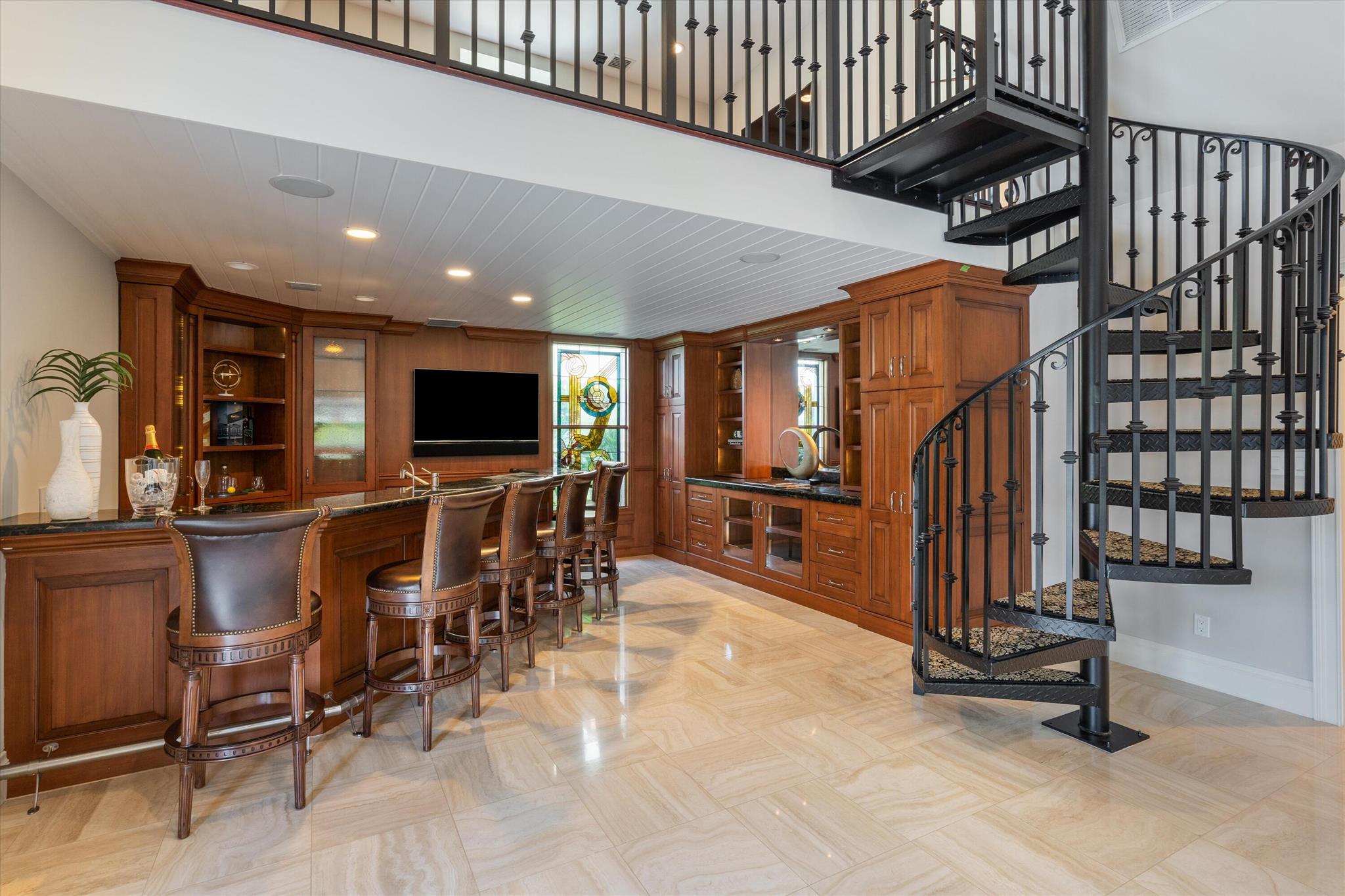 CORAL RIDGE COUNTRY CLUB - Residential