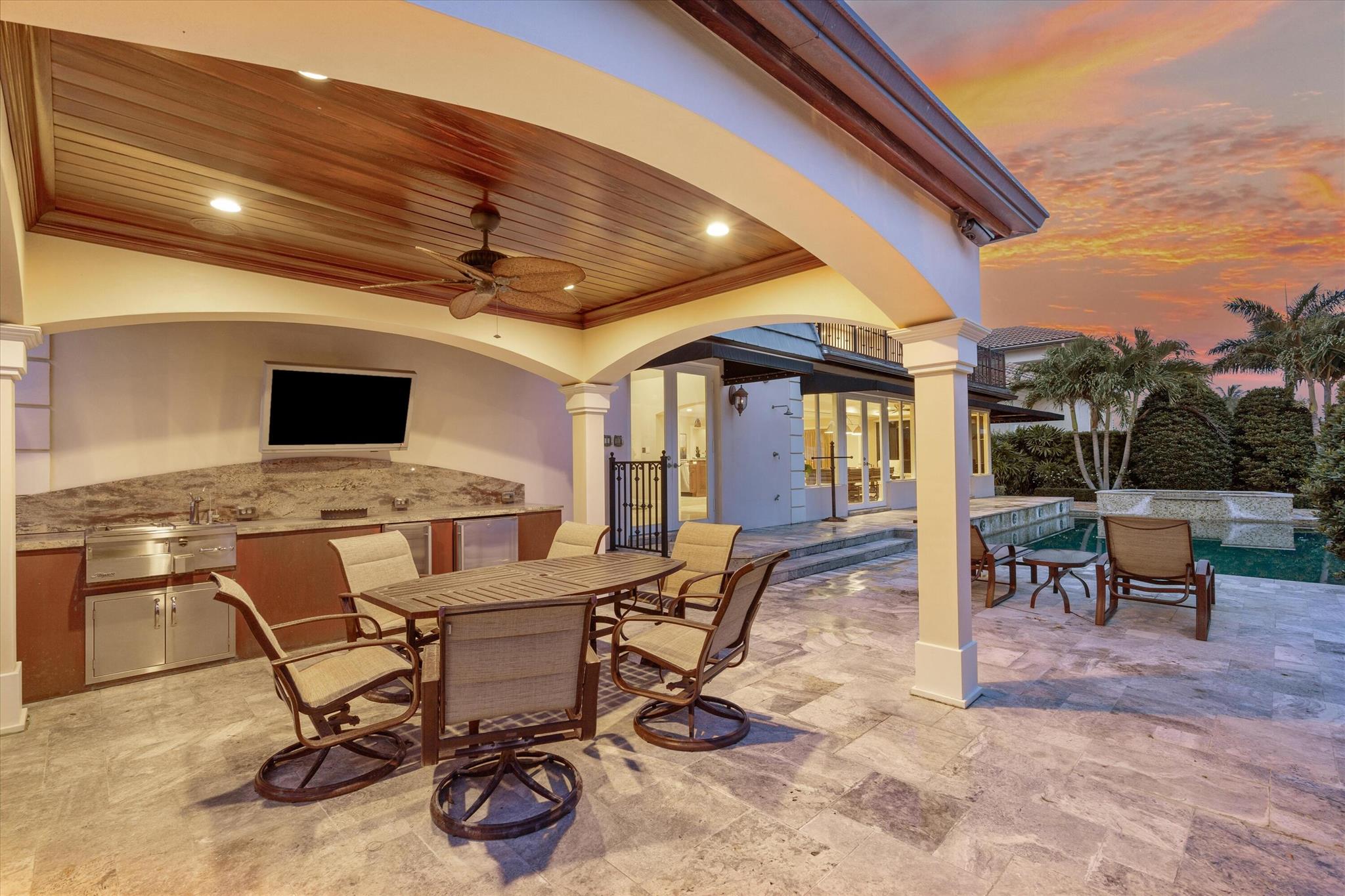 CORAL RIDGE COUNTRY CLUB - Residential