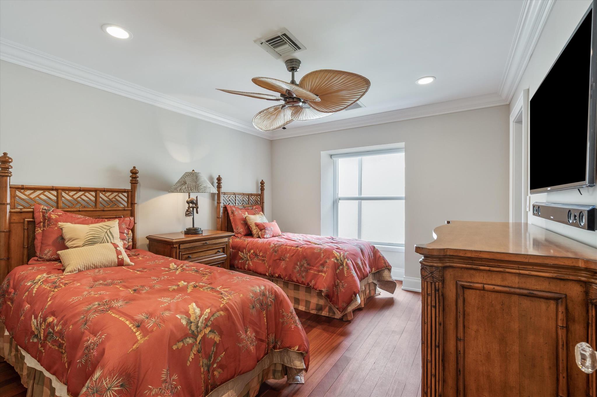 CORAL RIDGE COUNTRY CLUB - Residential