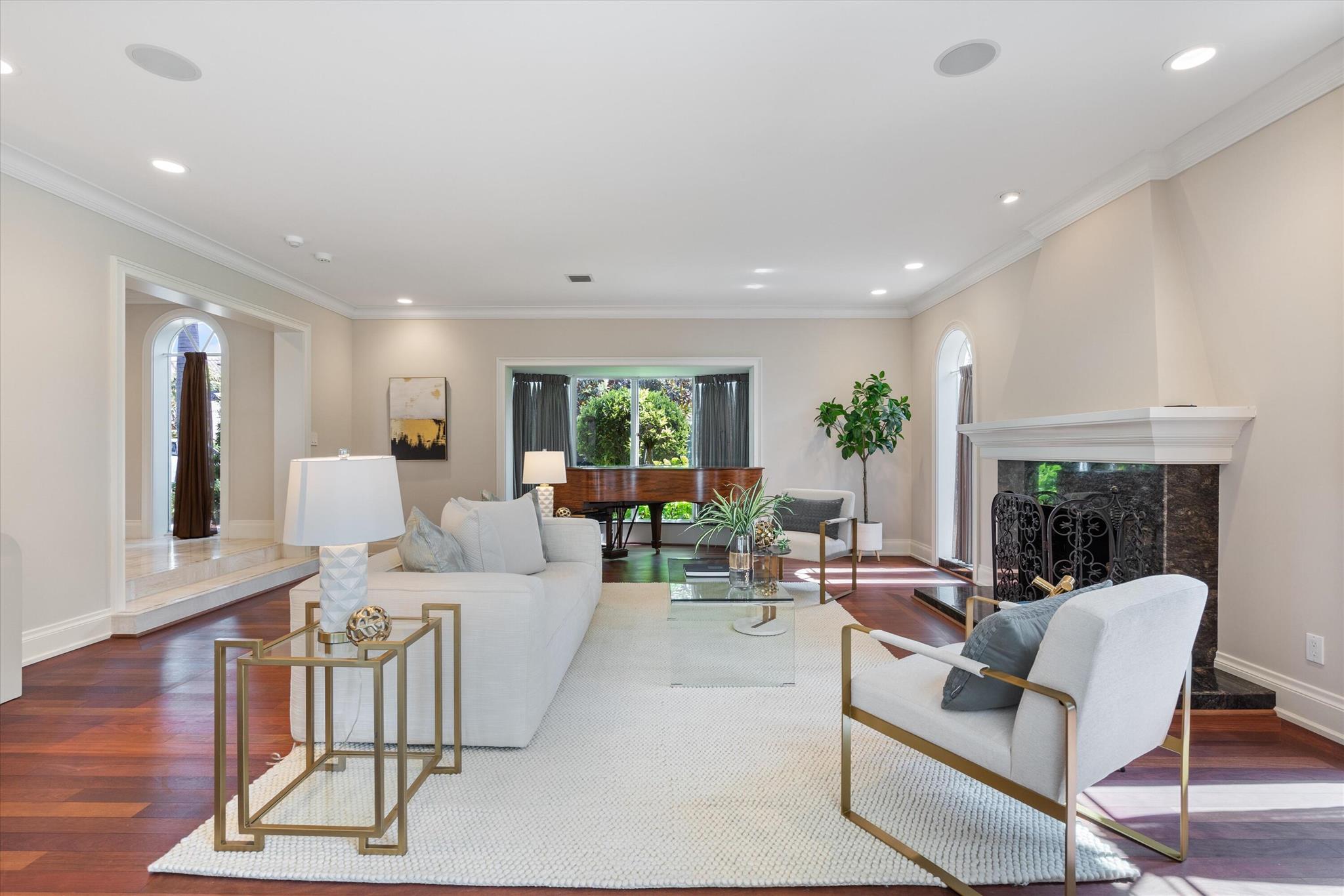 CORAL RIDGE COUNTRY CLUB - Residential