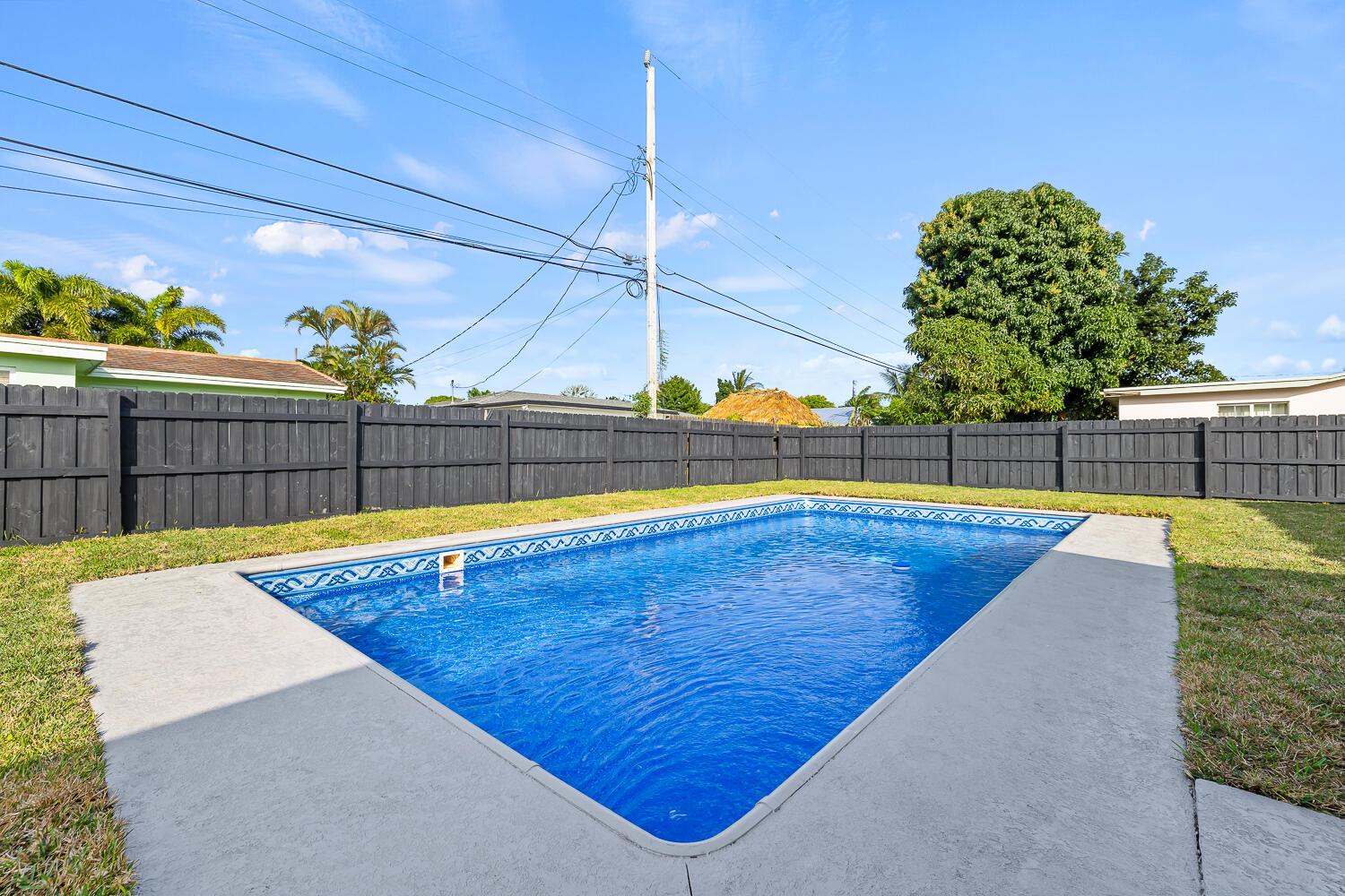 SEACREST ESTATES - Residential