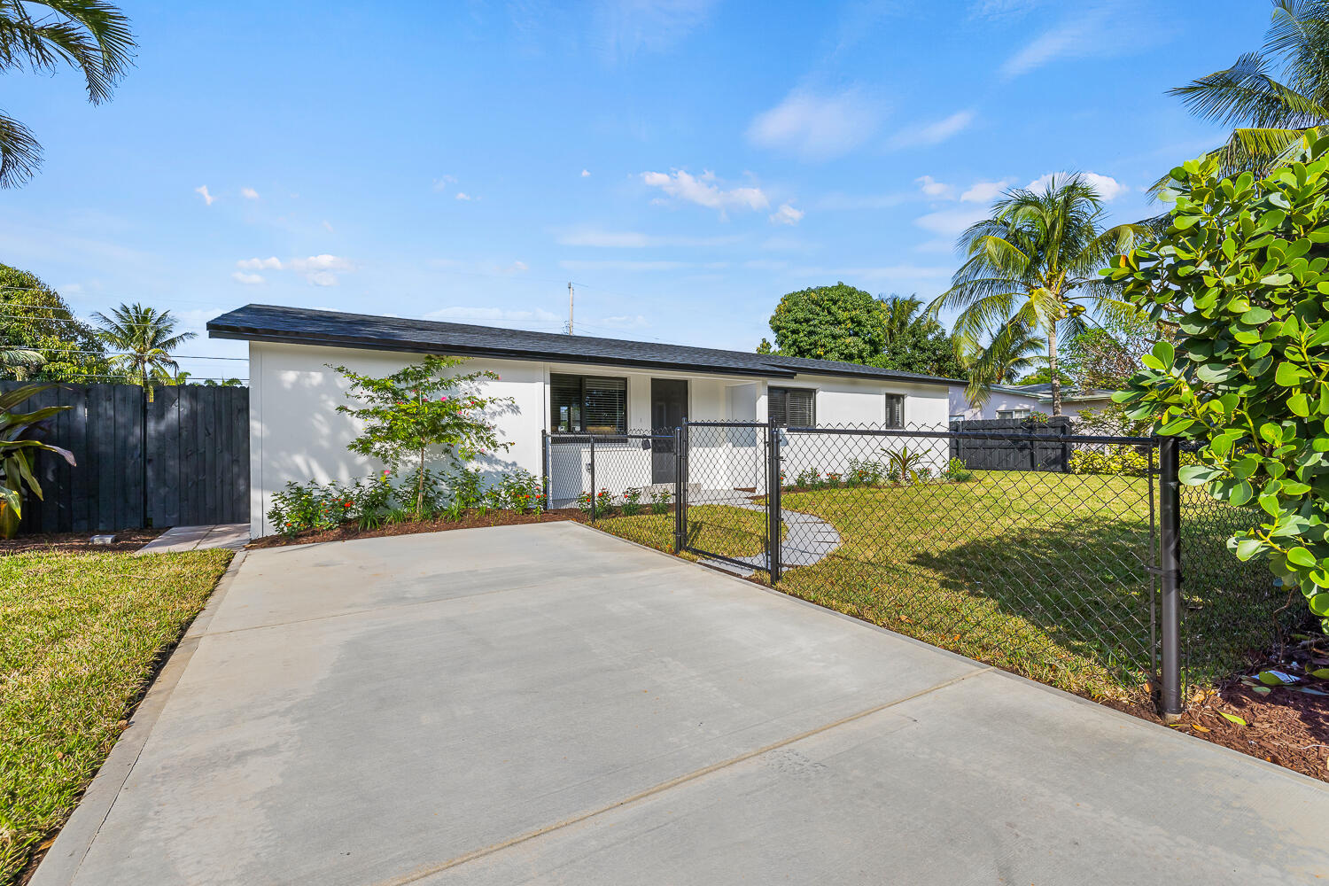 SEACREST ESTATES - Residential