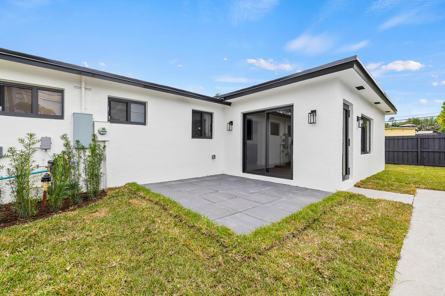 SEACREST ESTATES - Residential