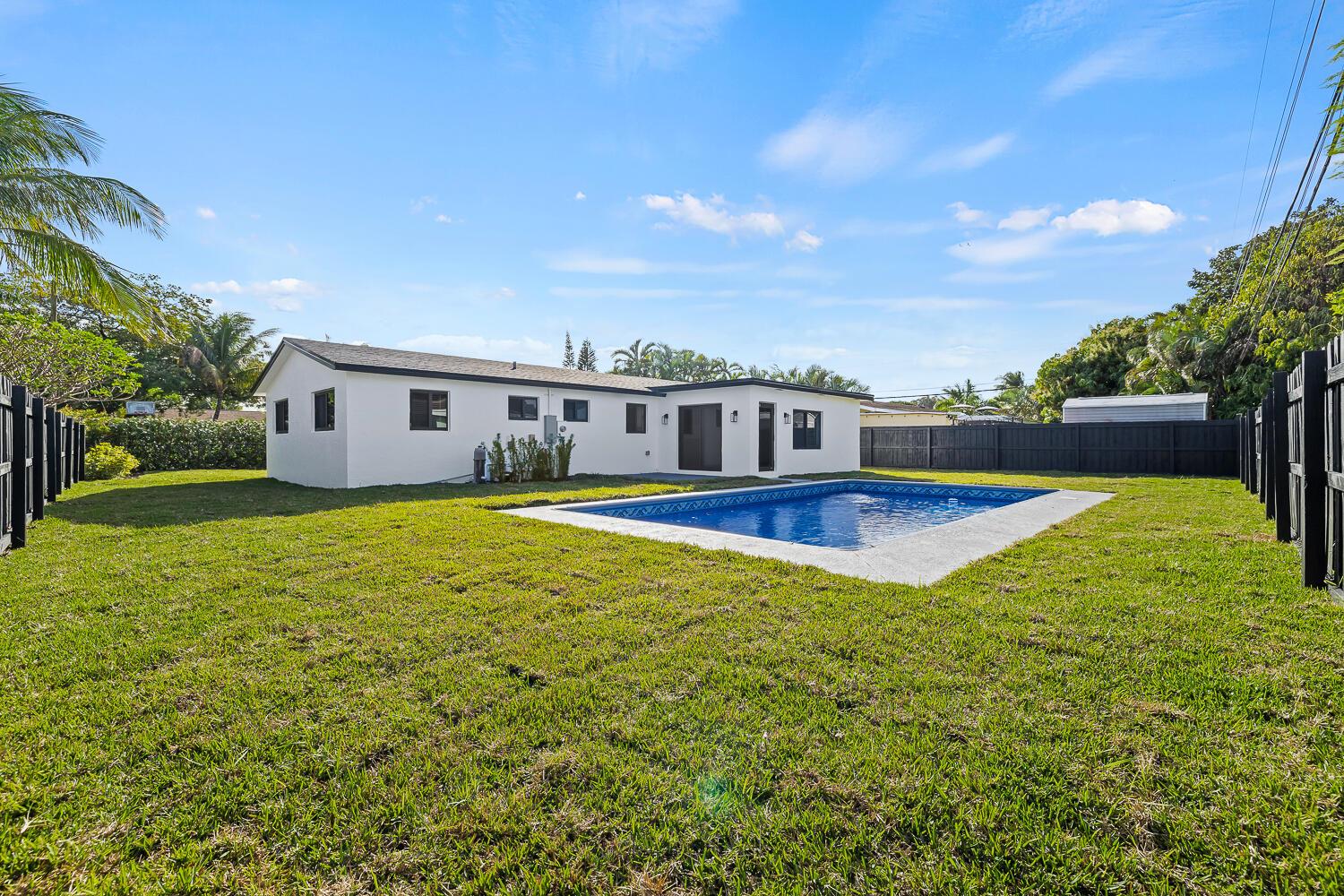 SEACREST ESTATES - Residential