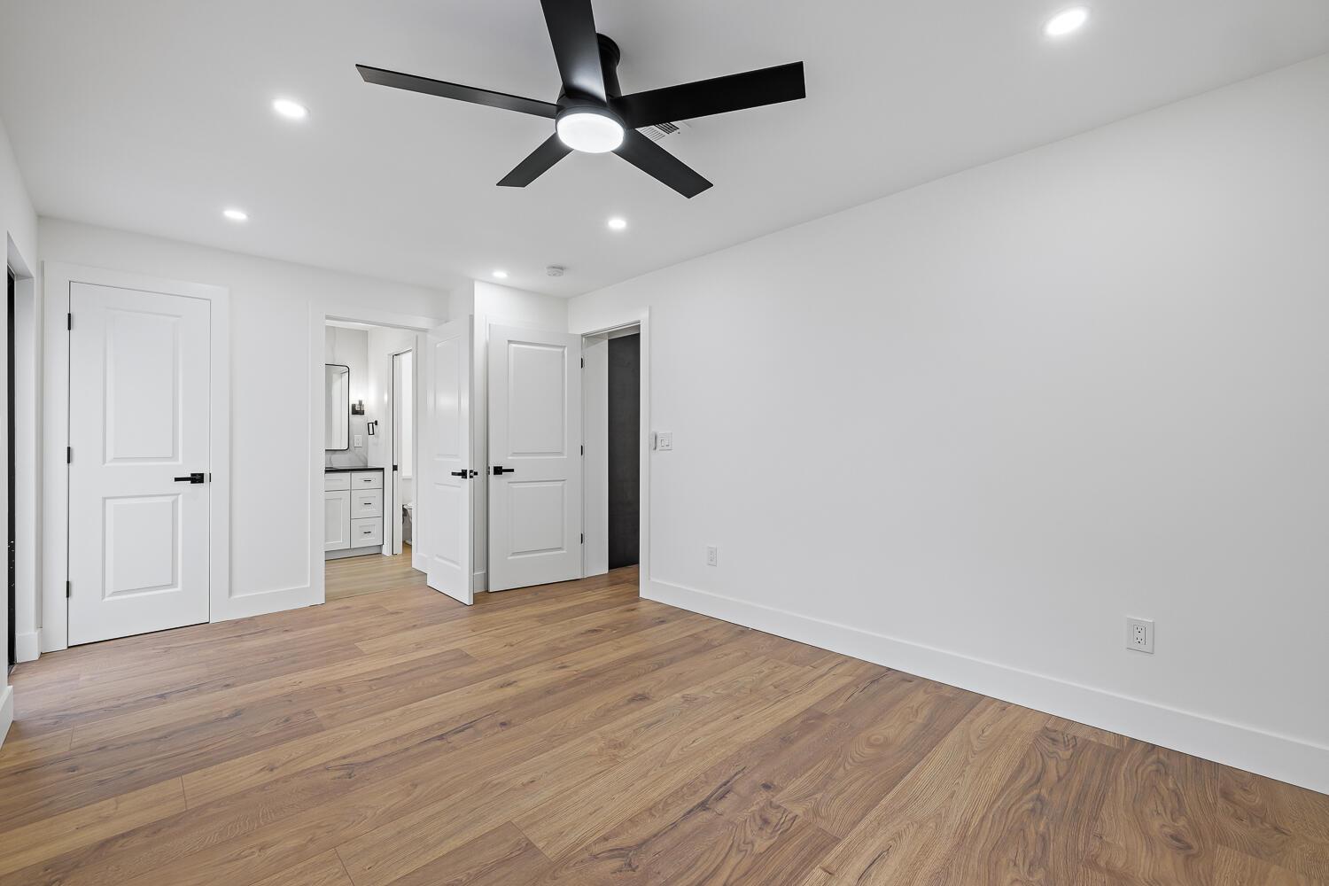 SEACREST ESTATES - Residential