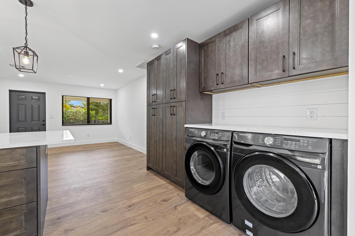 SEACREST ESTATES - Residential