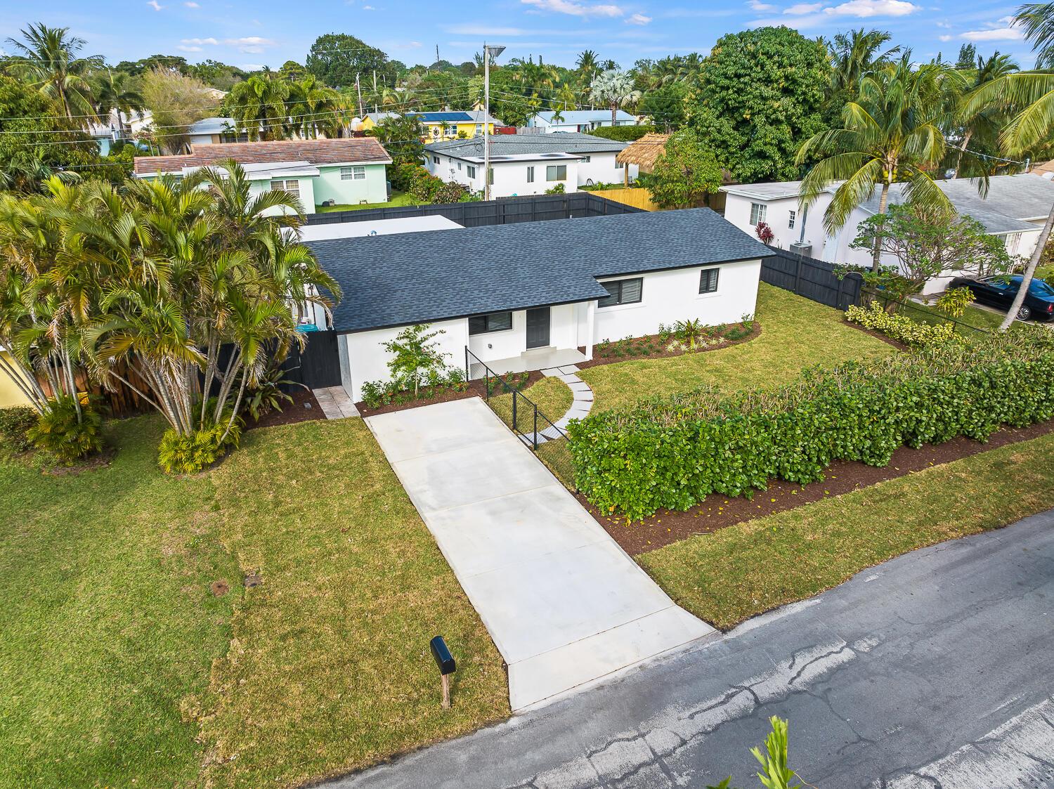 SEACREST ESTATES - Residential