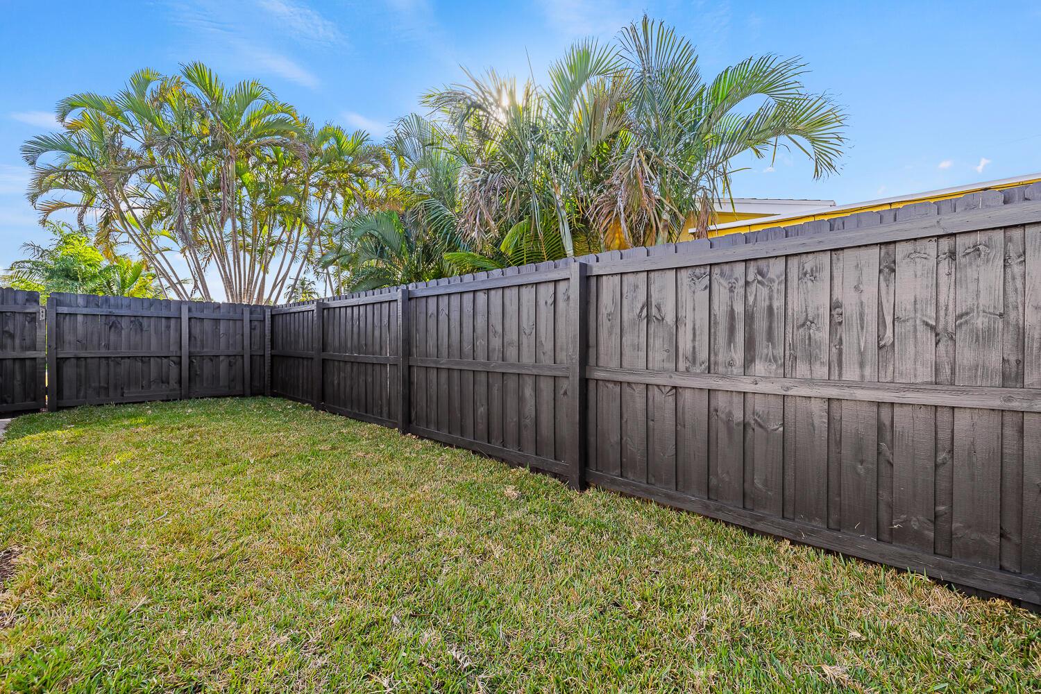 SEACREST ESTATES - Residential