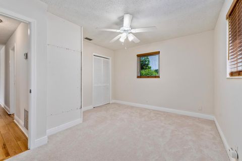 Single Family Residence in Palm Beach Gardens FL 4317 Applecrest Drive 31.jpg