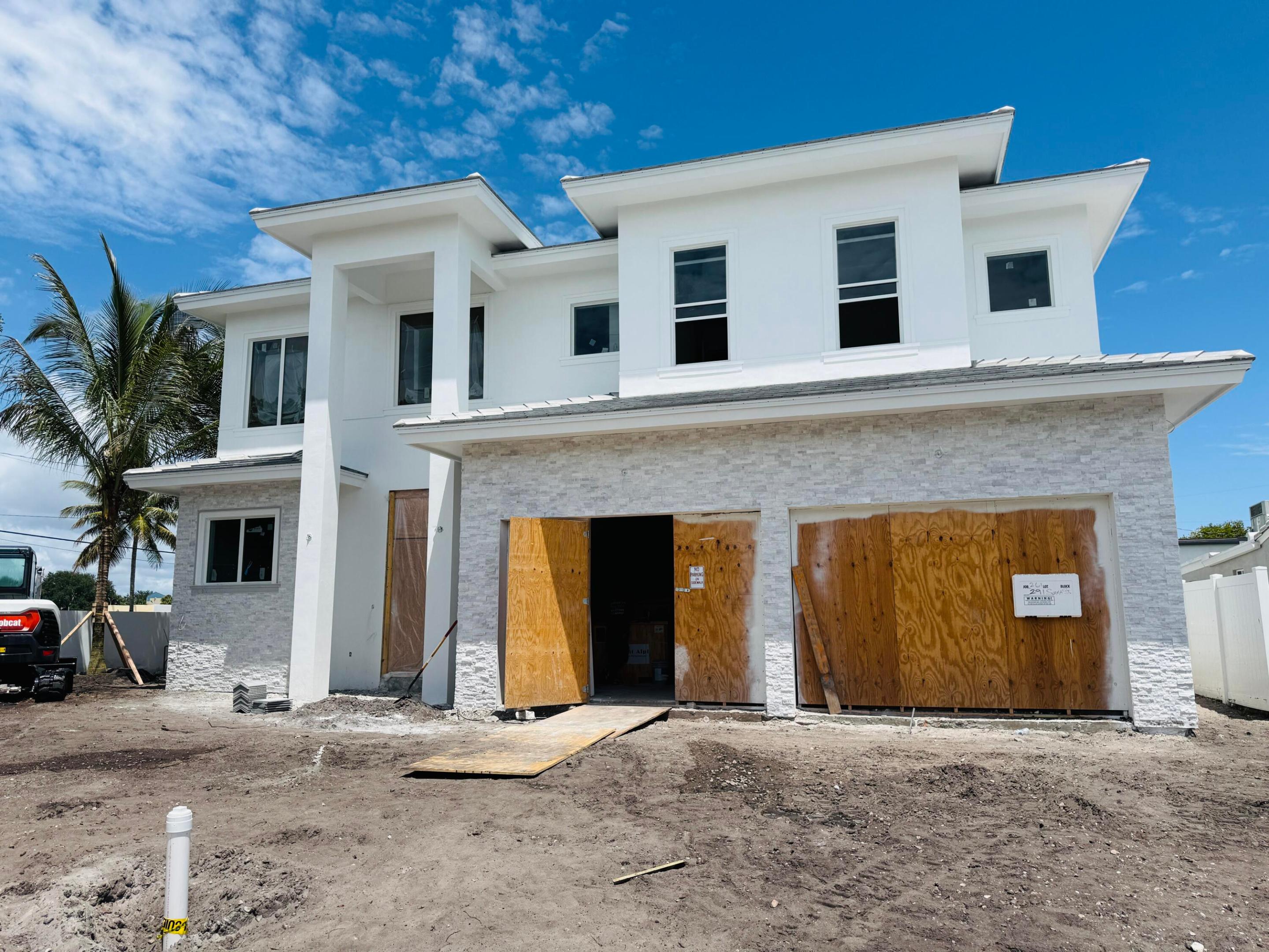 MIRAMAR SHORES - Residential