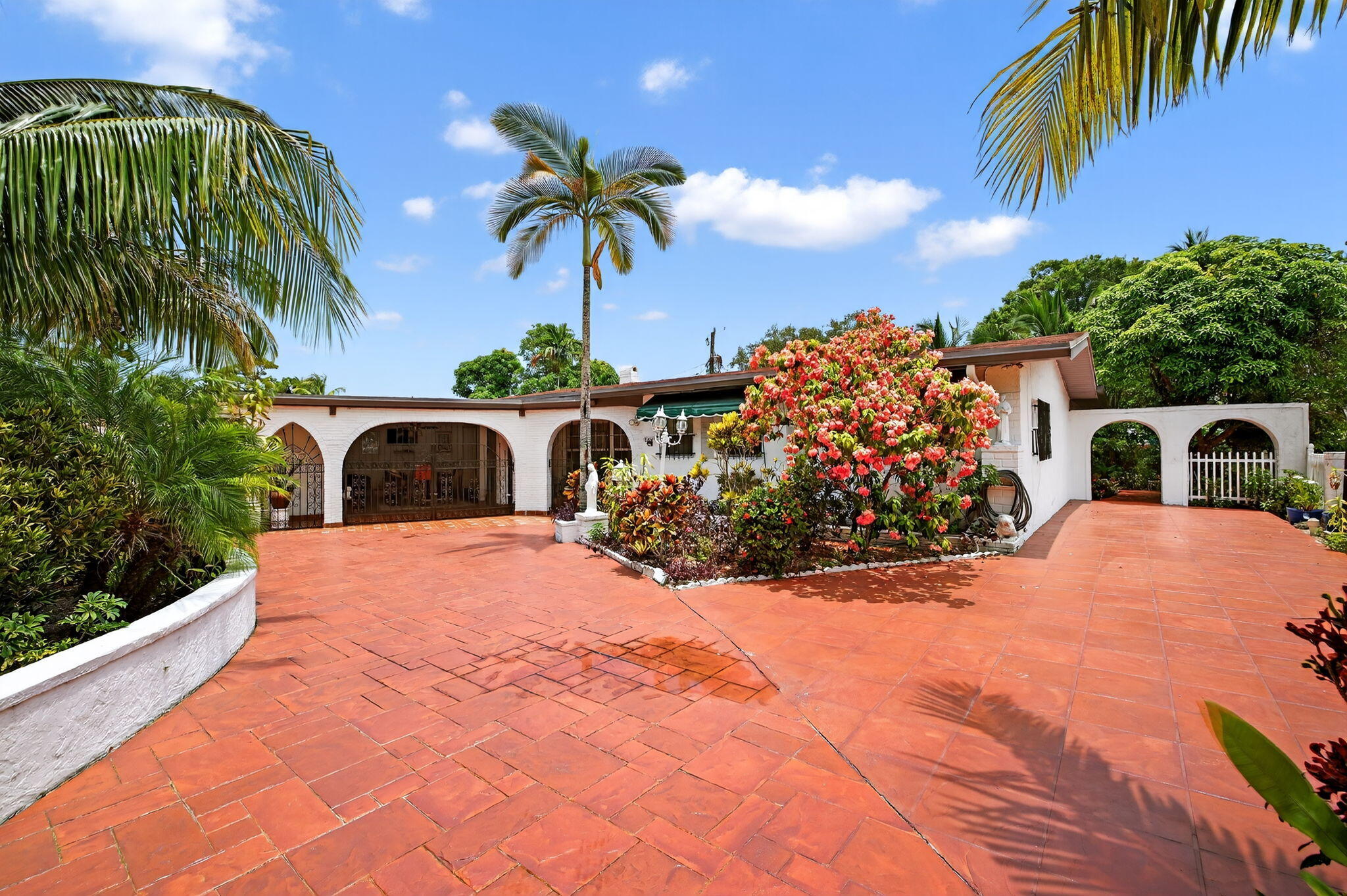 300 Florida Avenue