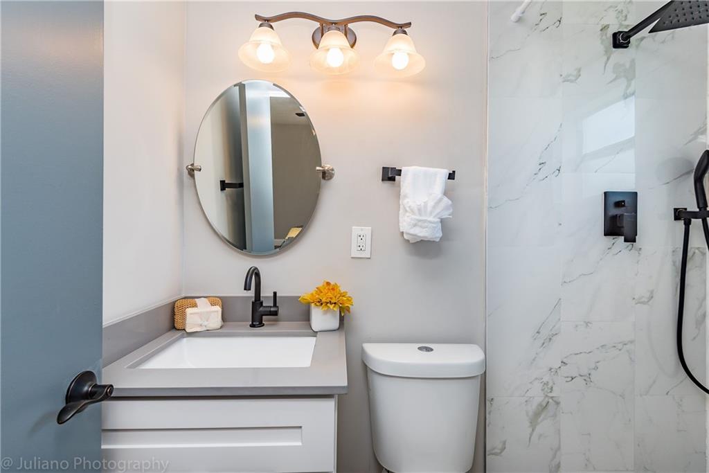 FLORESTA ESTATES - Residential