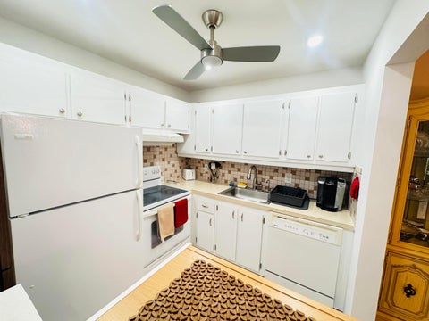 Tiny photo for 1030 Ashby D, Deerfield Beach, FL 33442 (MLS # B26090408)