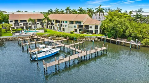 1111 George Bush Blvd Unit G, Delray Beach, FL MLS: F10429181