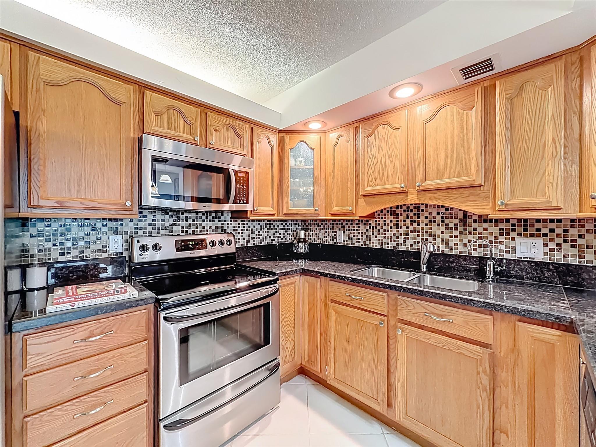 River Reach - Residential