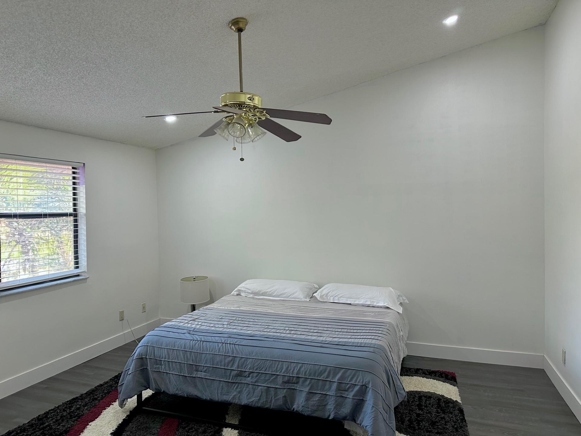 Townhomes of Inverrary - Residential