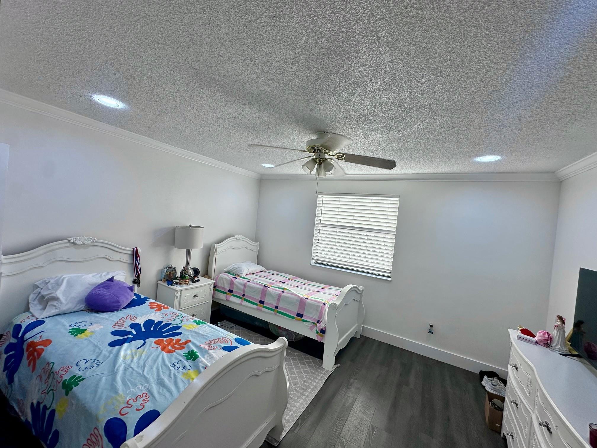 Townhomes of Inverrary - Residential