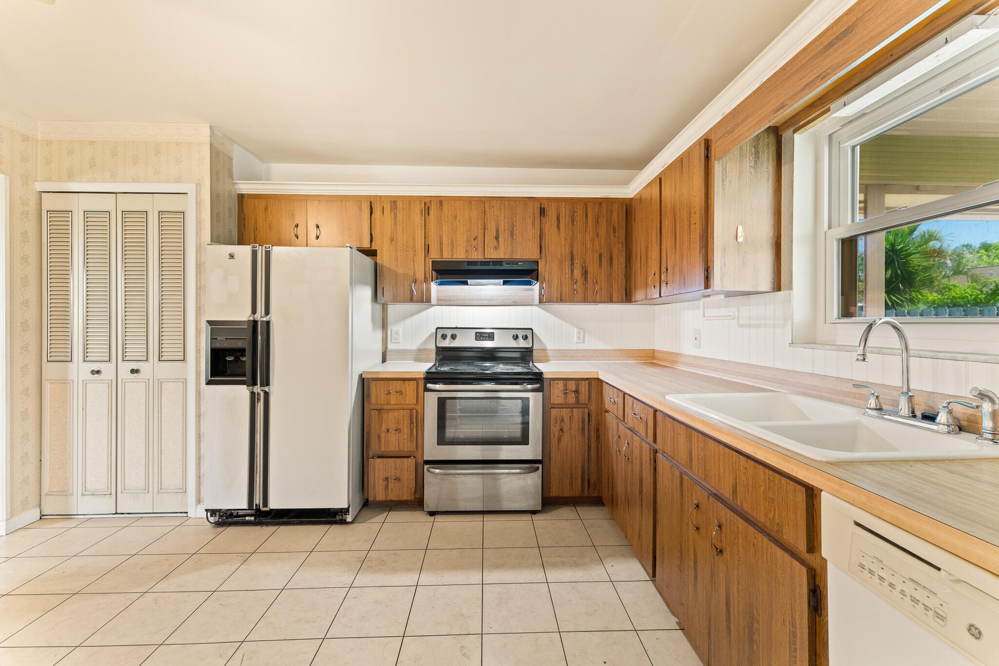 JENSEN PARK ESTATES - Residential