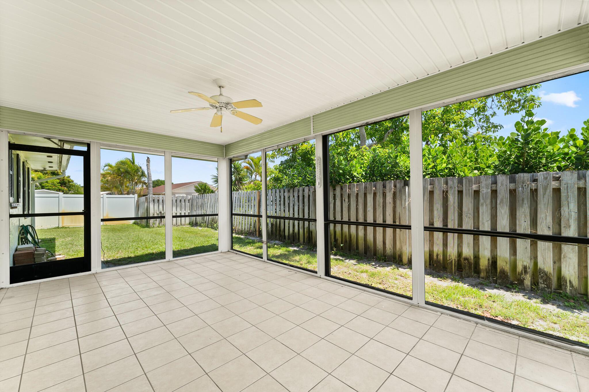 JENSEN PARK ESTATES - Residential