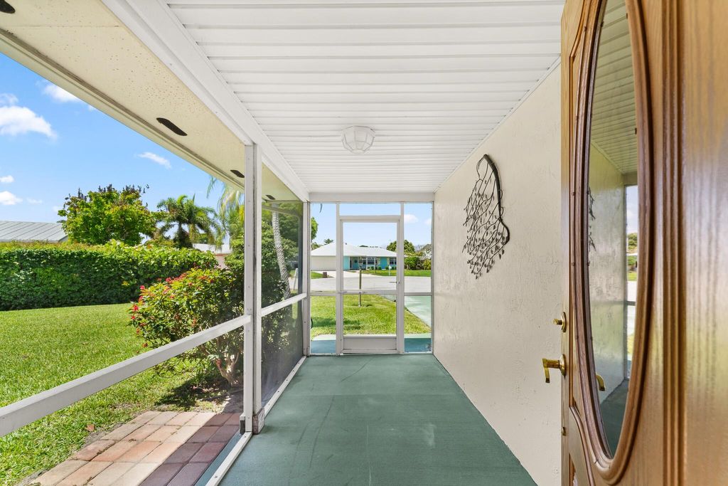 Photo of 2001 NE Hoya Calle, Jensen Beach, FL 34957 (MLS # R11084992)