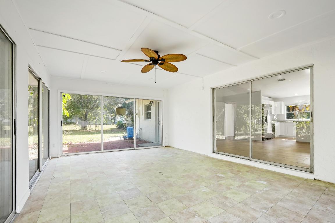 LAKEWOOD PARK - Residential