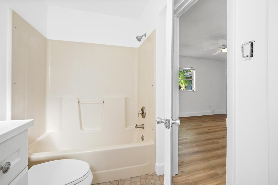 LAKEWOOD PARK - Residential