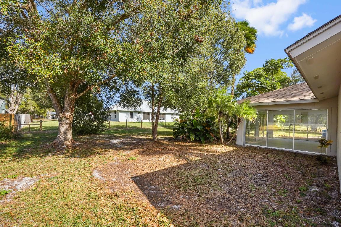 LAKEWOOD PARK - Residential