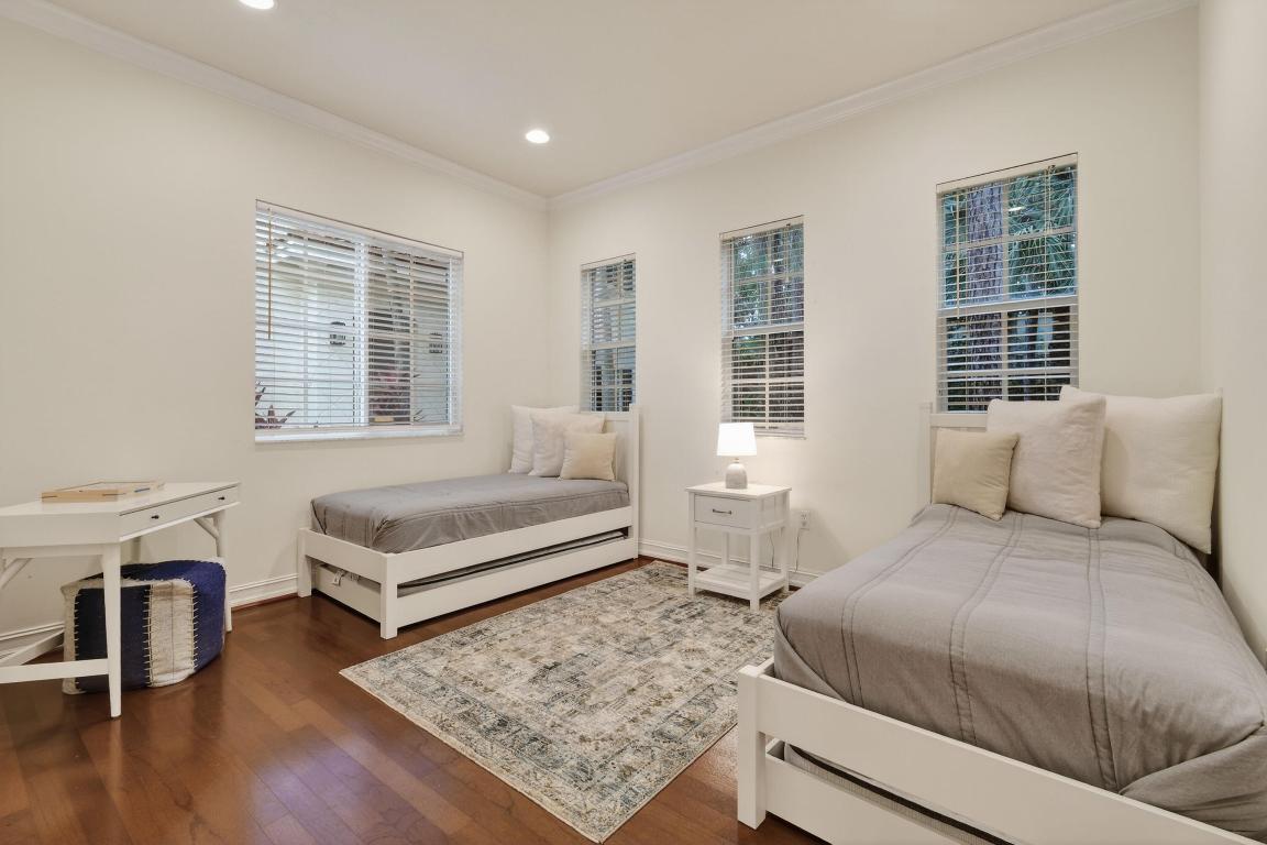 CHAMBORD AT FRENCHMANS RESERVE CONDO - Residential Lease