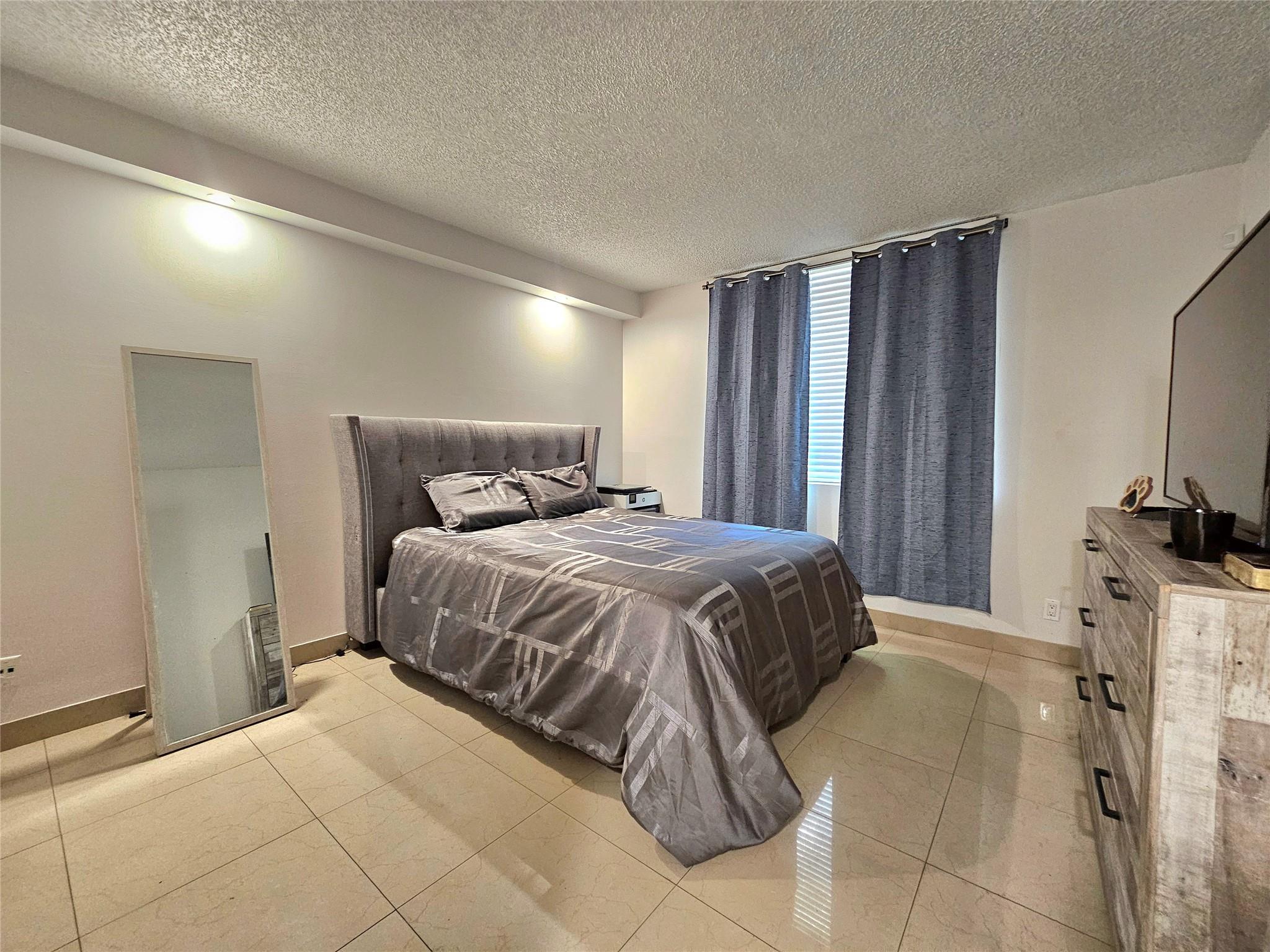 Coco Parc Condo - Residential Lease